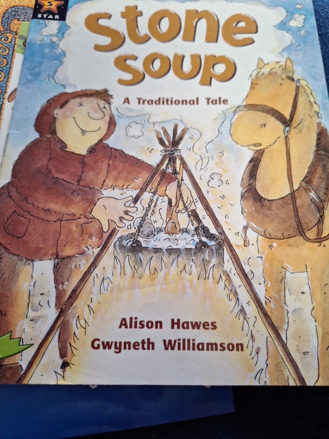 Rigby Star Guided 1 Green Level: Stone Soup Pupil Book (single) by Alison Hawes