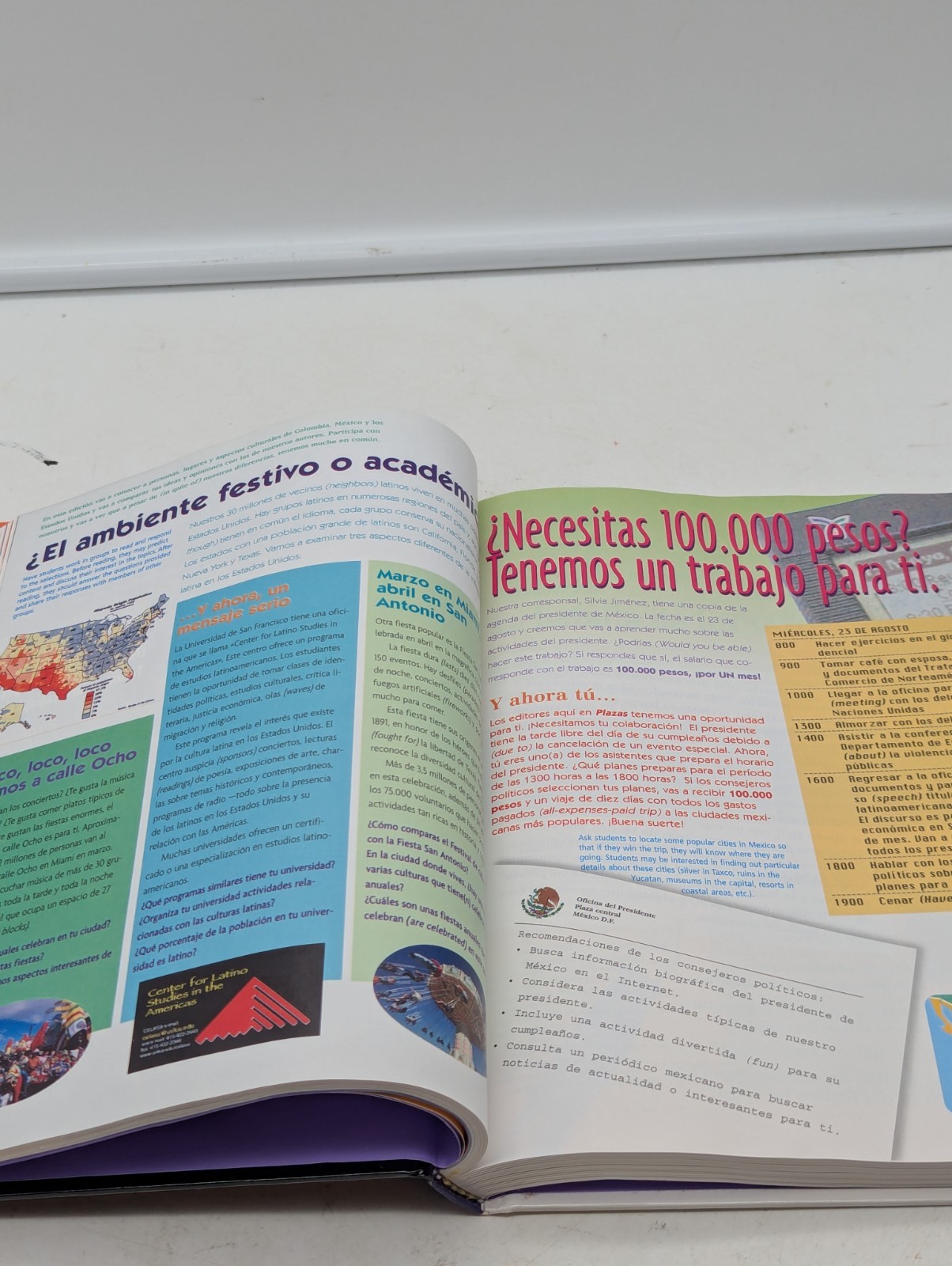 Plazas : Lugar de encuentro para la hispanidad 2001 Hardcover Instructor’s
