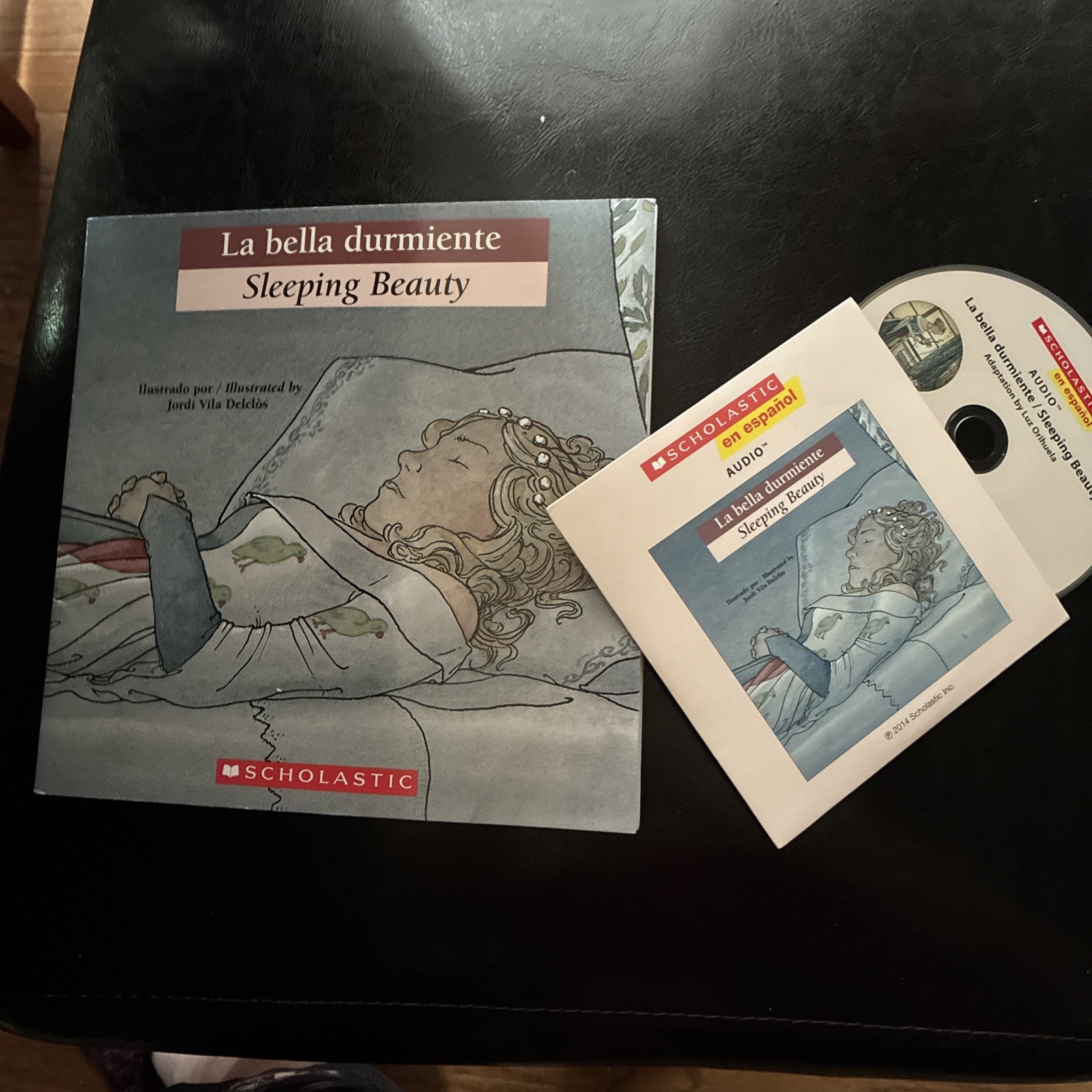 SPANISH/ENGLISH Childrens Book With Audio CD -LA BELLA DURMIENTE Sleeping Beauty