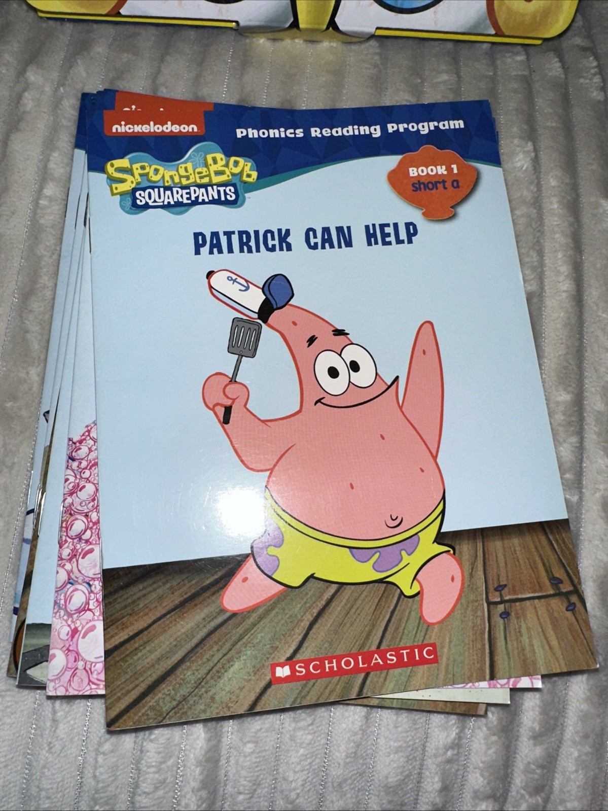 SCHOLASTICS LEARN TO READ WITH SPONGEBOB A PHONICS READING PROGRAM