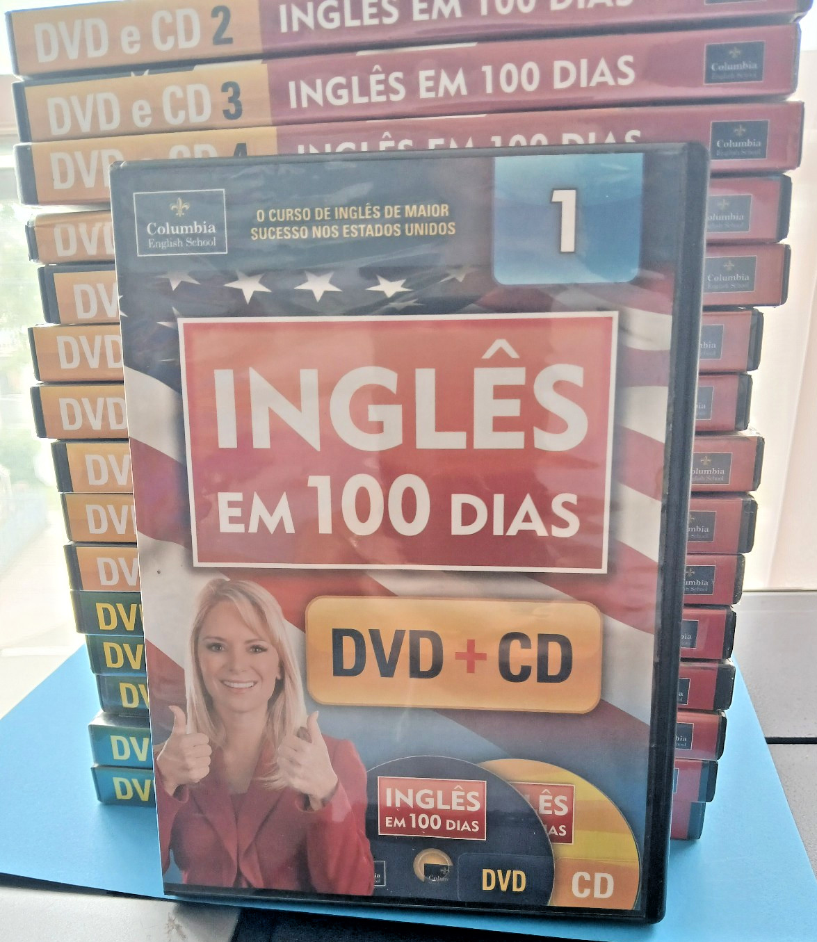 Ingles en 100 Dias- English Course 16 DVDs – Columbia English School