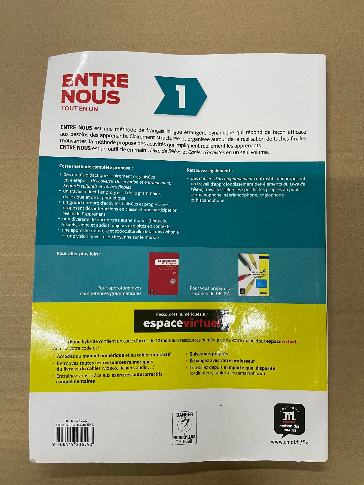 Entre Nous 1: Tout En Un Methode De Frncais French Language Book
