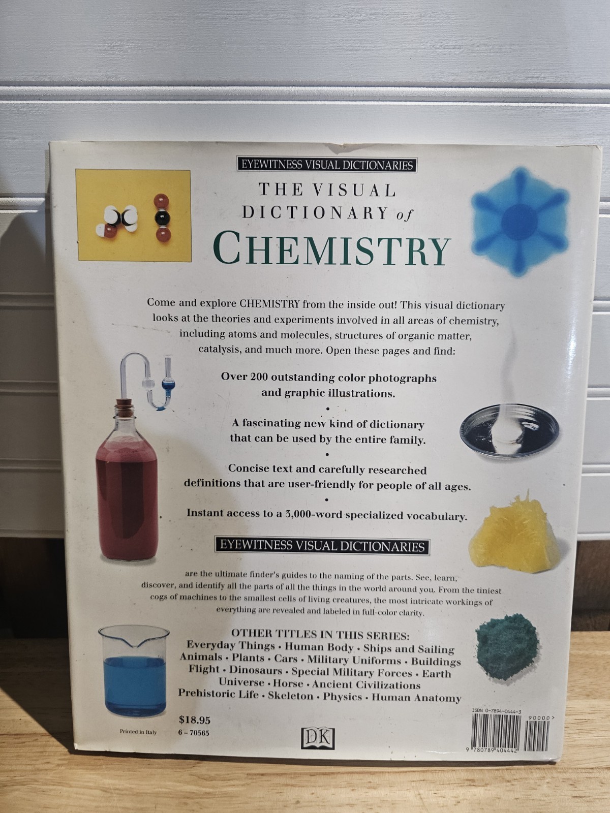 CHEMISTRY (DK VISUAL DICTIONARIES) By Jack Challoner – Hardcover