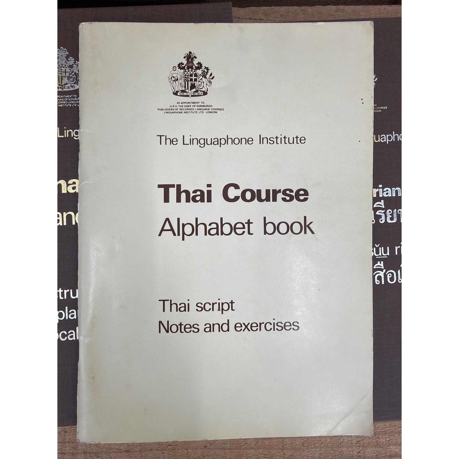 Vintage Linguaphone Institute Thai Course 4 Cassettes Books Case 1984 Language