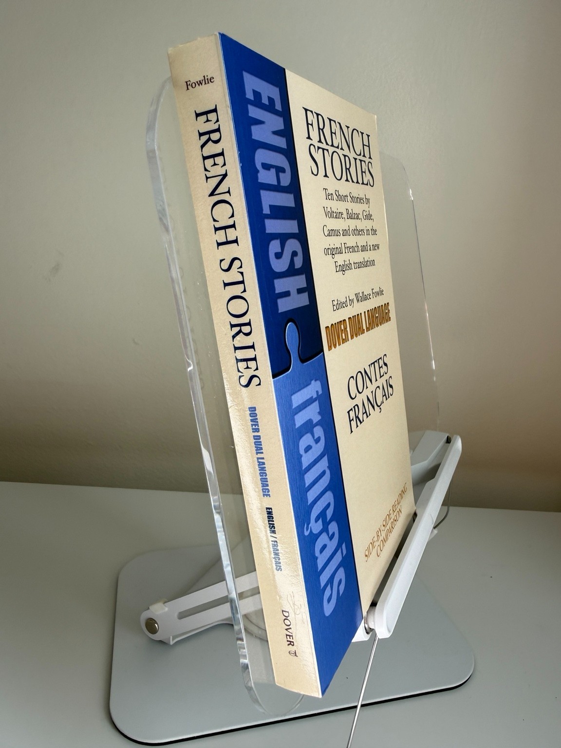 French Learning Bundle Larousse Dictionary + Stories Camus Maupassant