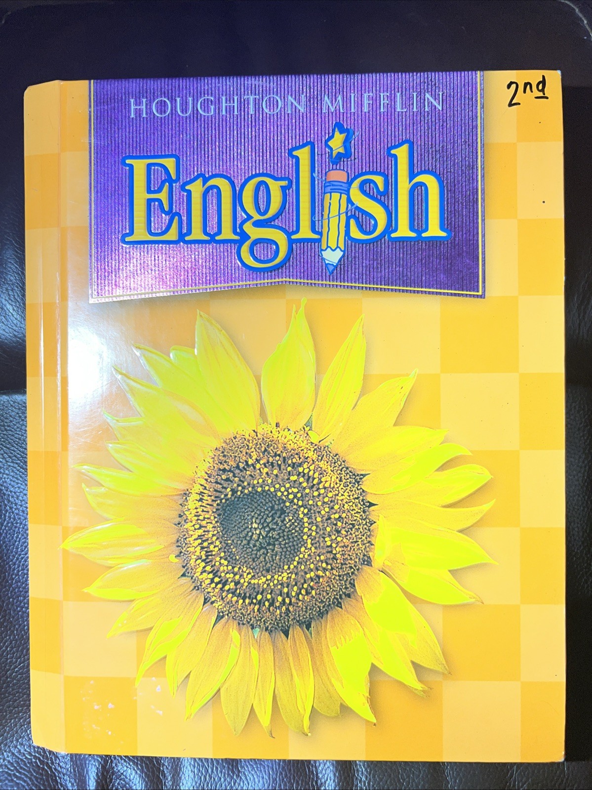 Houghton Mifflin 2004 Student English Book-Excellent