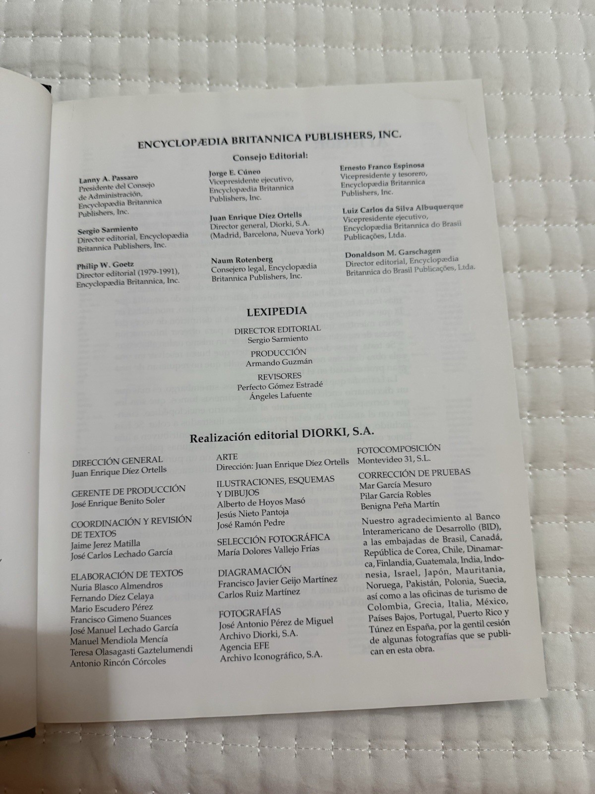 Lexipedia Diccionario Enciclopédico Volume 1