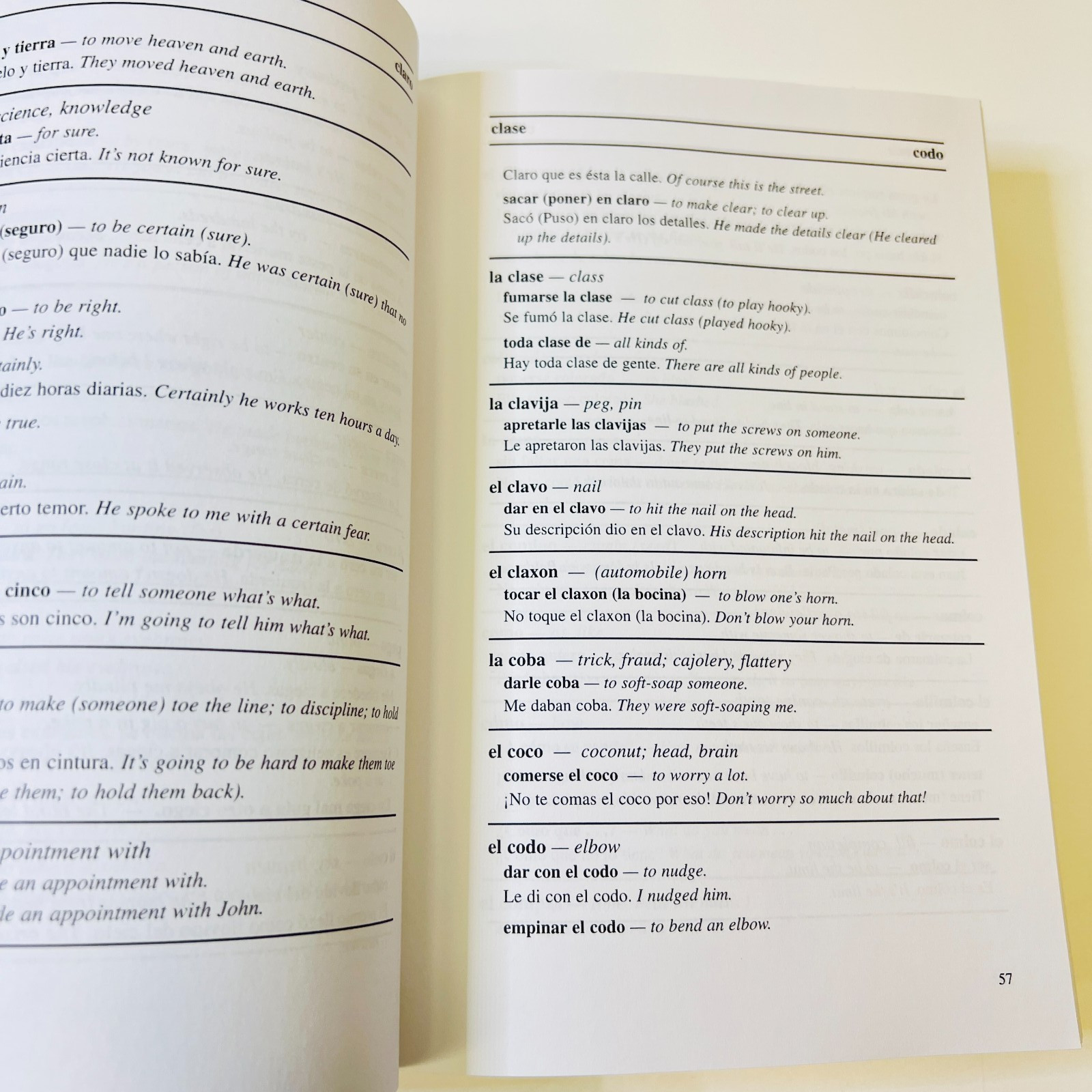 2001 Spanish and English Idioms by Savaiano, Eugene; Winget, Lynn W.