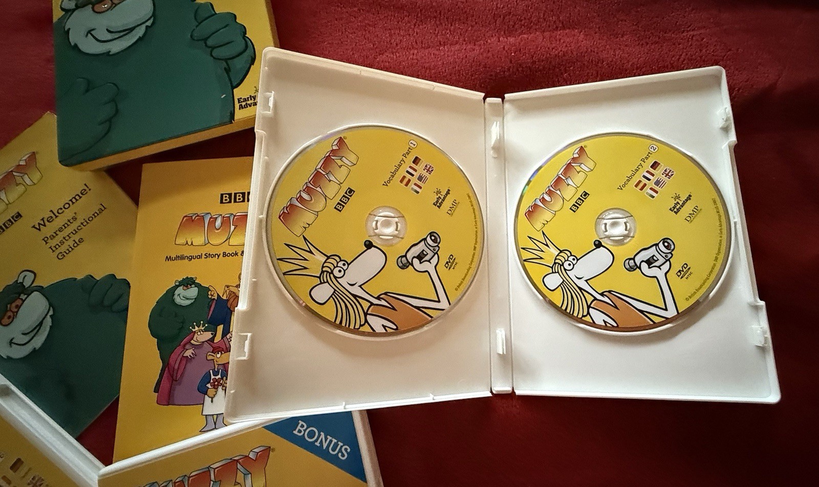 BBC MUZZY Early Level 1 Multilingual Language DVD/CD/CD-Rom Booklet Box Set