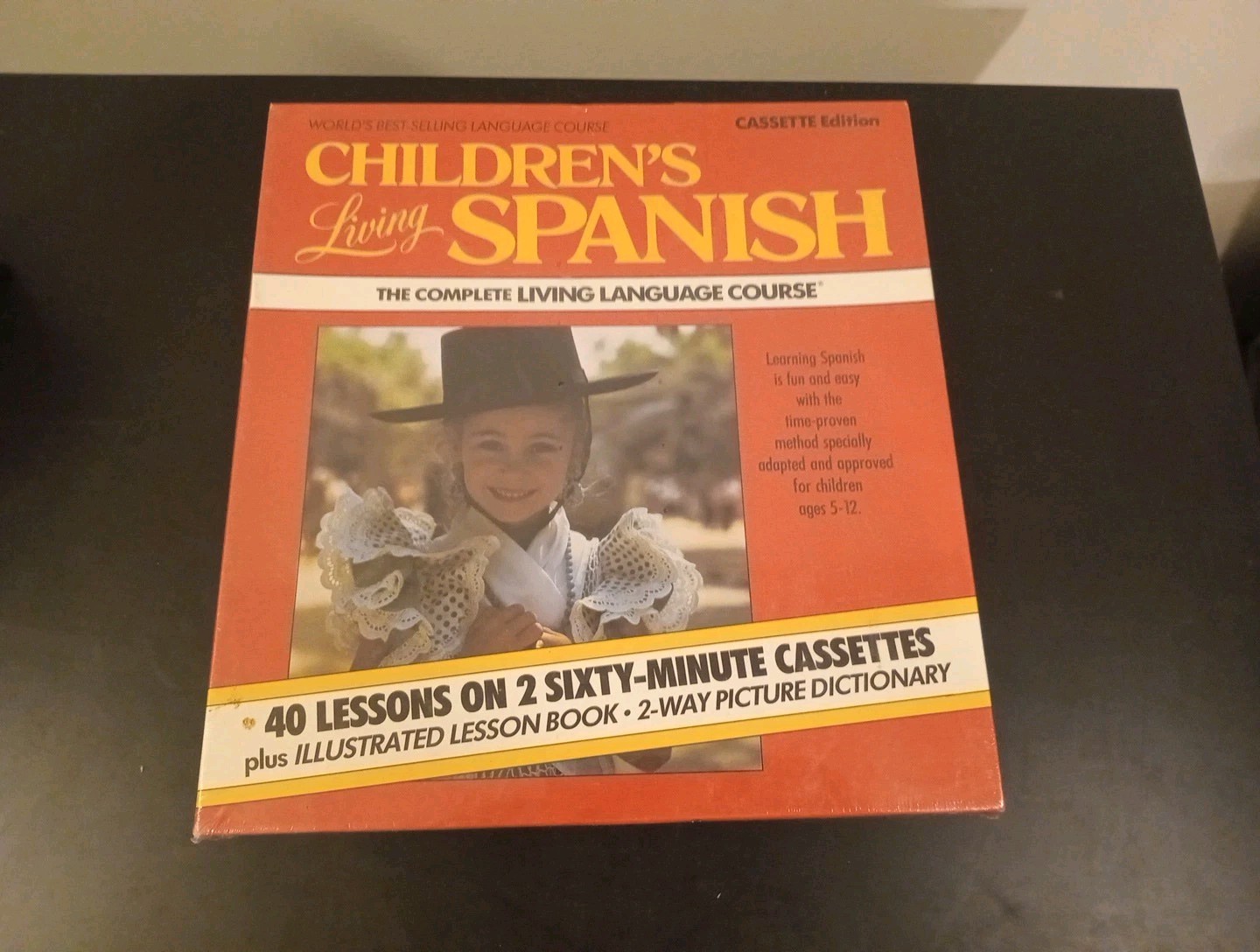 VTG Children’s Living Spanish Cassette Edition (1986) New, Picture Dictionary