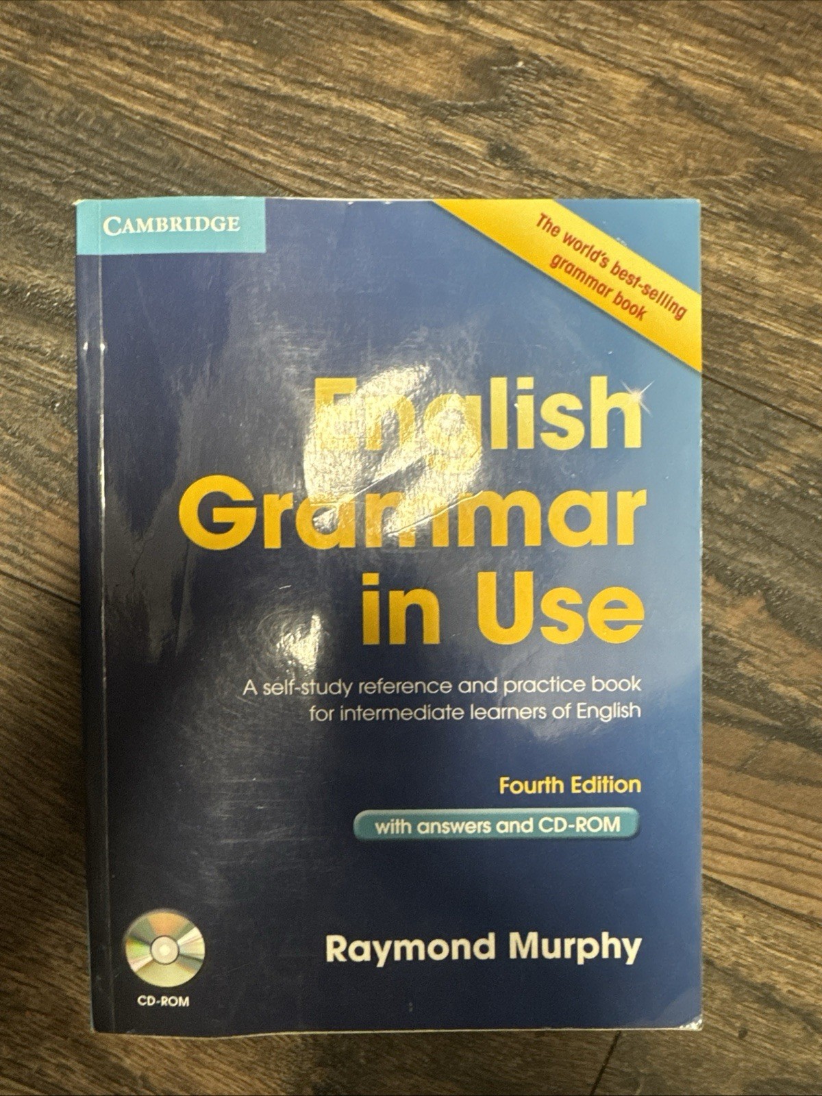 English Grammar in Use Book with Answers: A Self-study Reference and Practice Bo