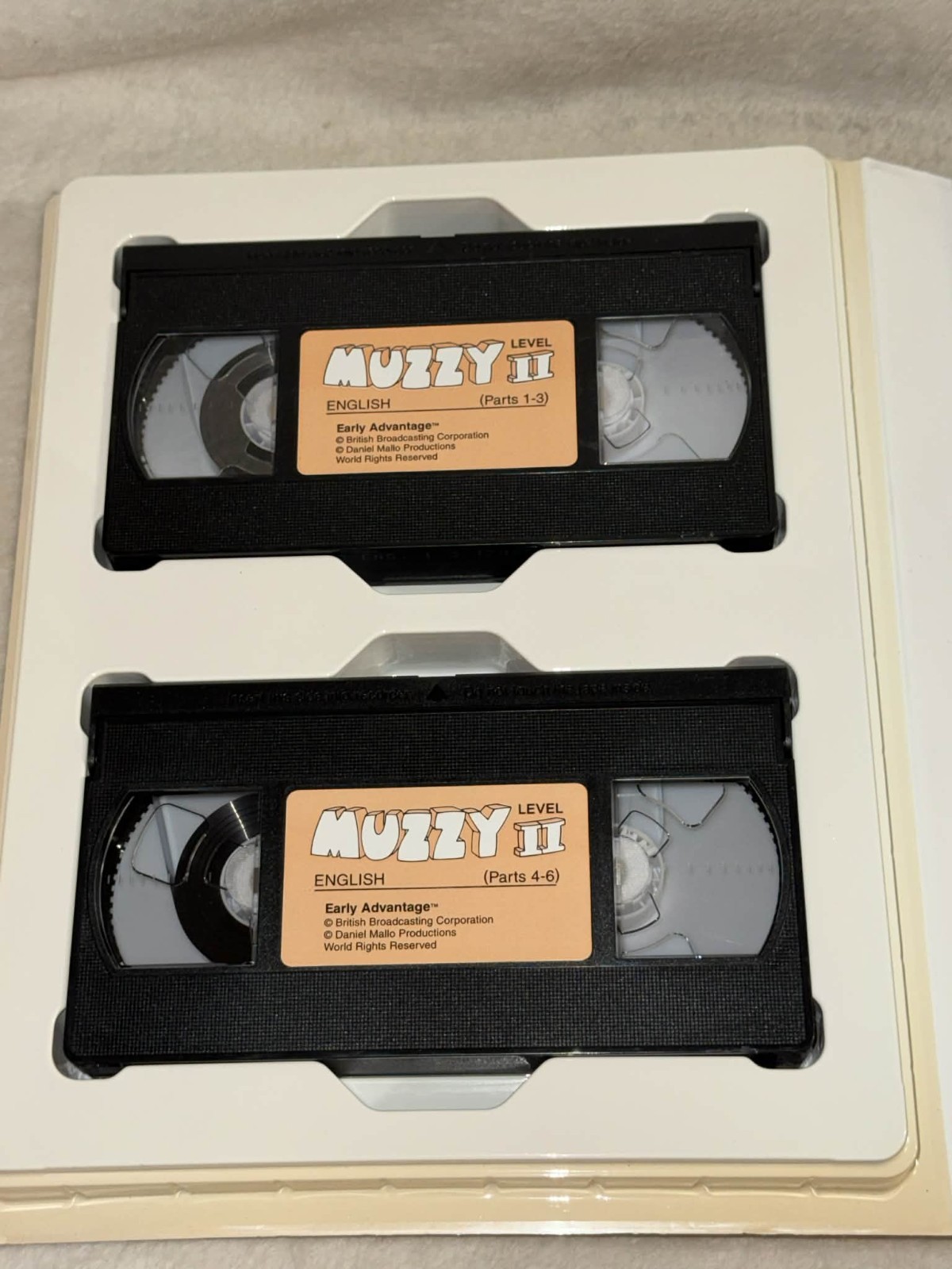 MUZZY BBC Children’s Language Course Level 2 French- 4 VHS 2 Cassettes &Books CD