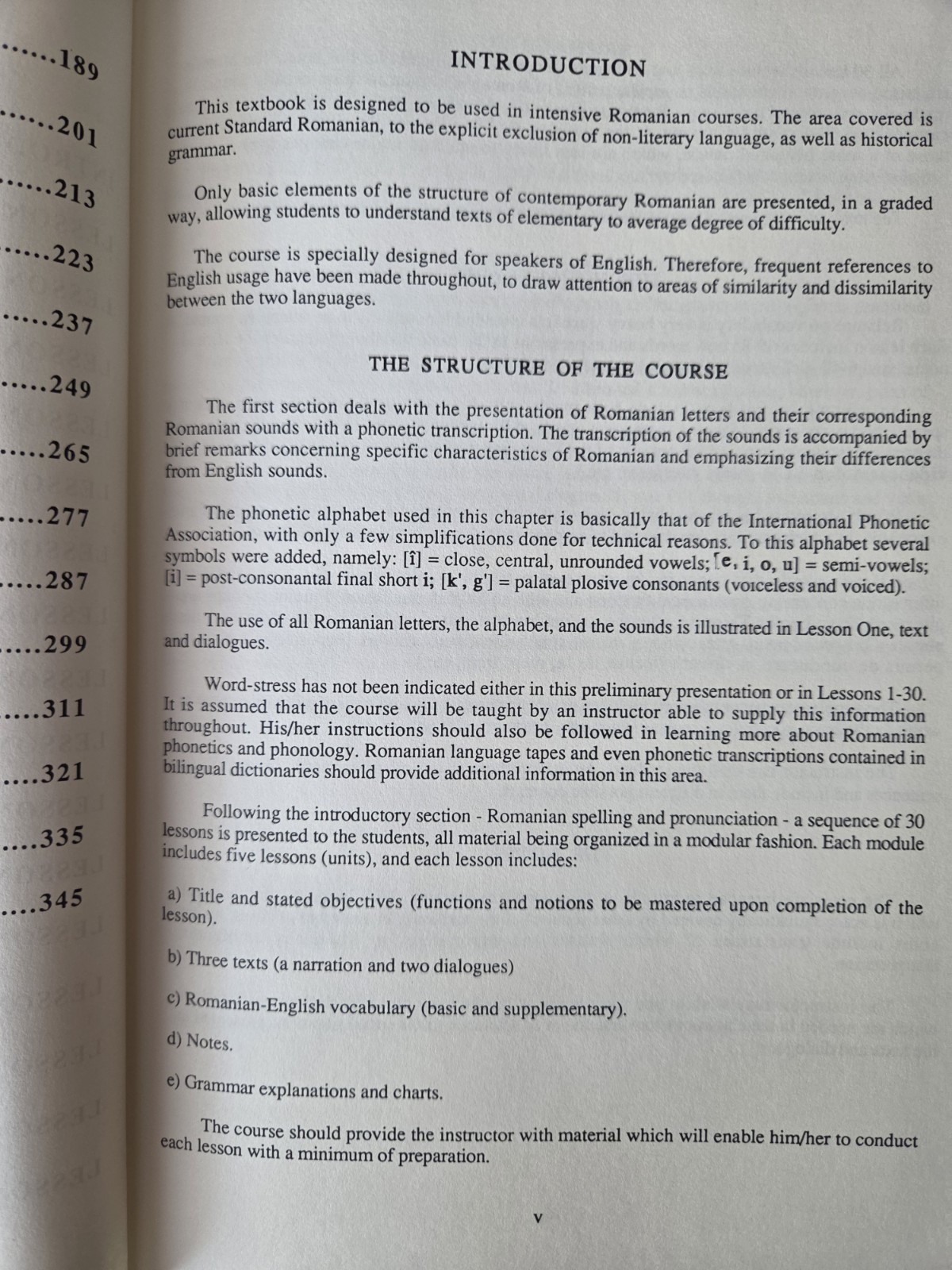 Romanian Textbook by Alexandra Roceric Eastern European Language Study