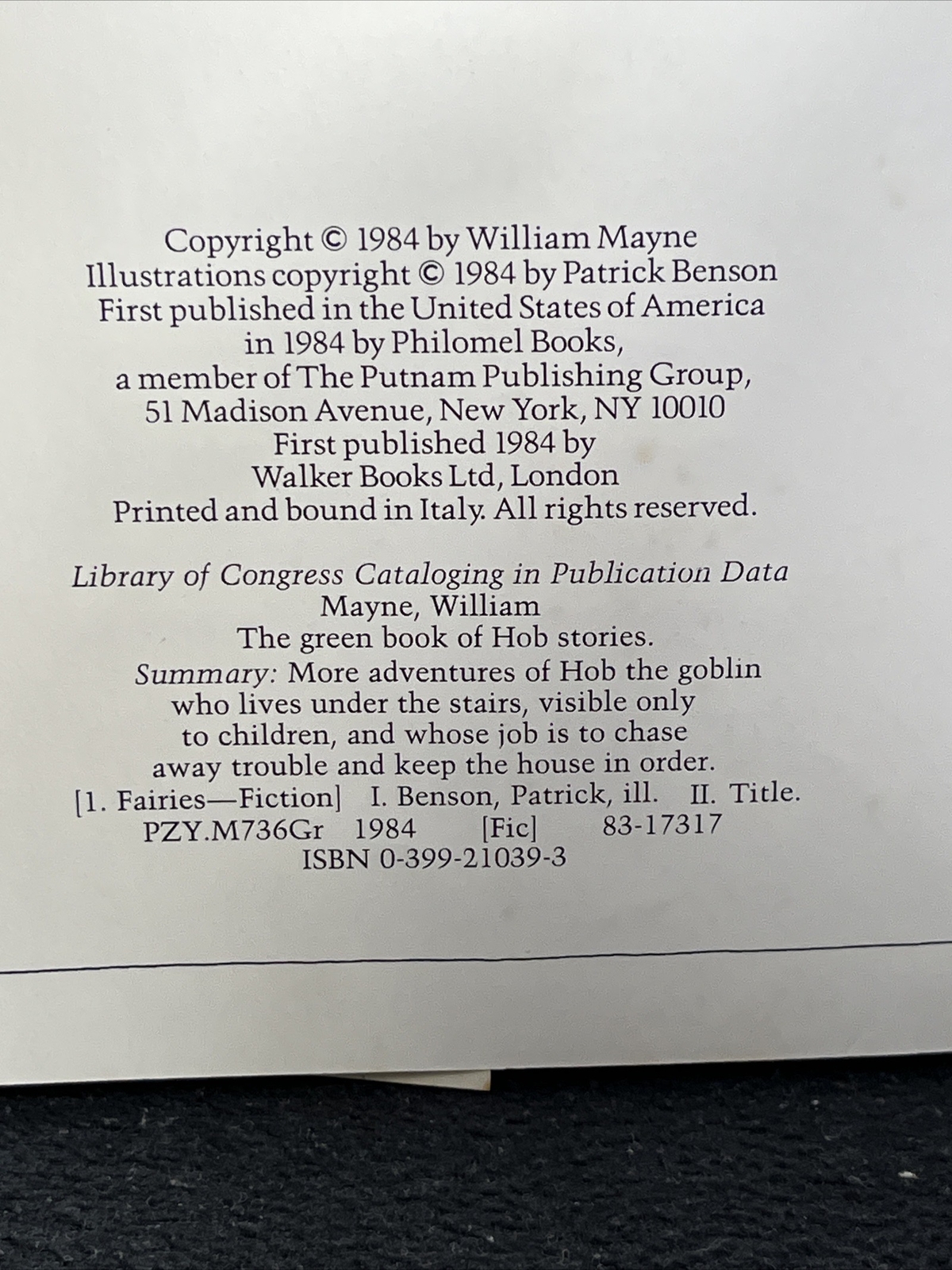 The Green Book of Hob Stories Mayne, William Good Book Hardcover Vintage 1984