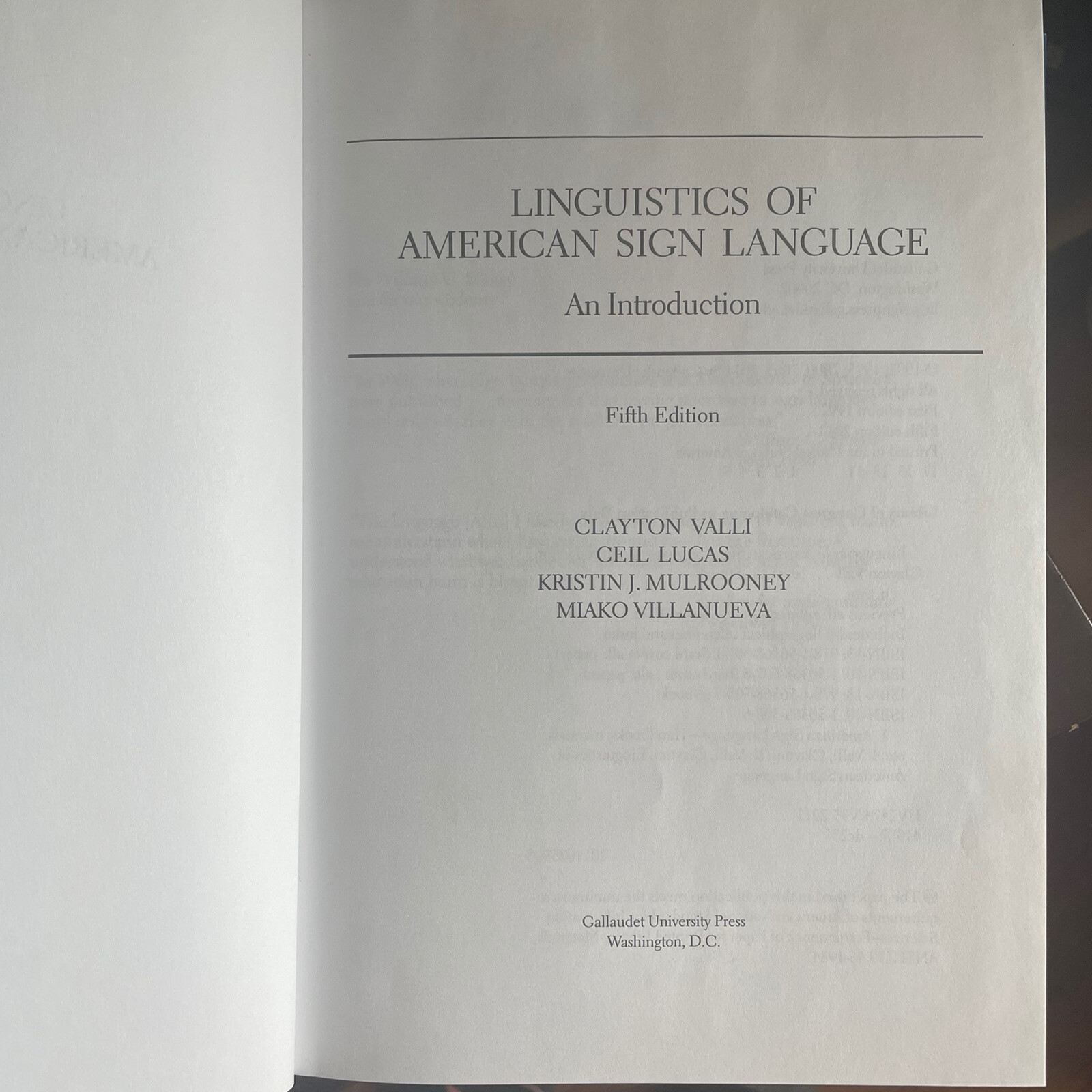 Linguistics of American Sign Language: An Introduction Clayton Valli 5th Ed. Dvd