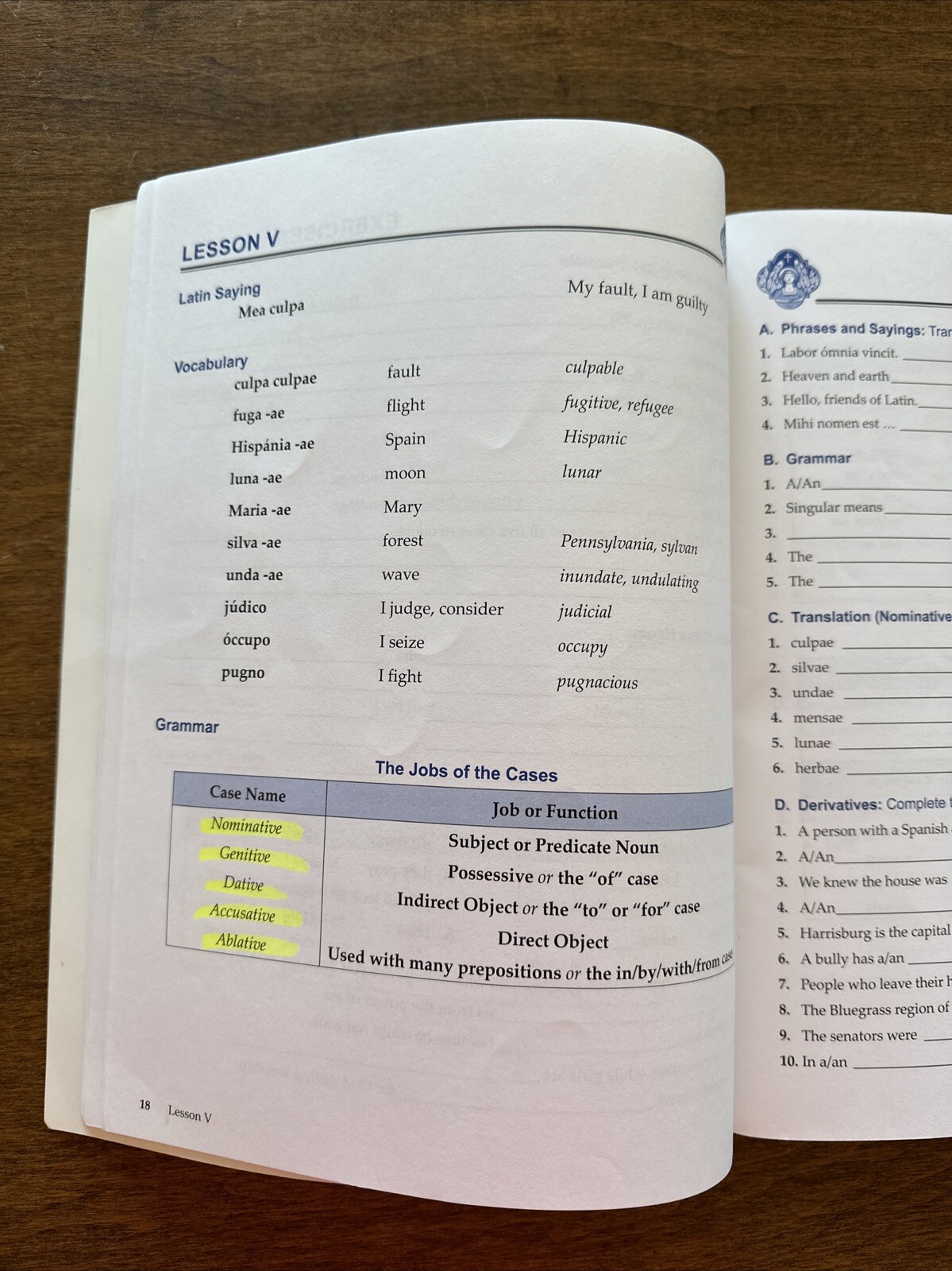 LATINA CHRISTIANA I: AN INTRODUCTION TO FIRST FORM LATIN By Cheryl Lowe