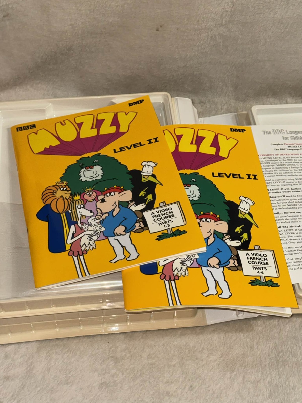 MUZZY BBC Children’s Language Course Level 2 French- 4 VHS 2 Cassettes &Books CD