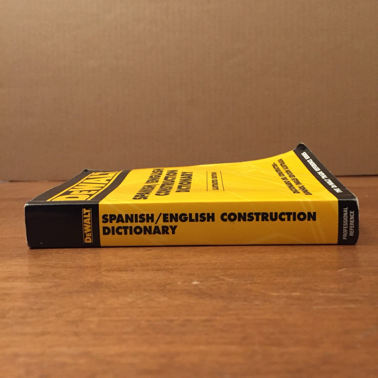 DeWALT Spanish/English Construction Dictionary 2006 Delmar Cengage PB Fair Cond