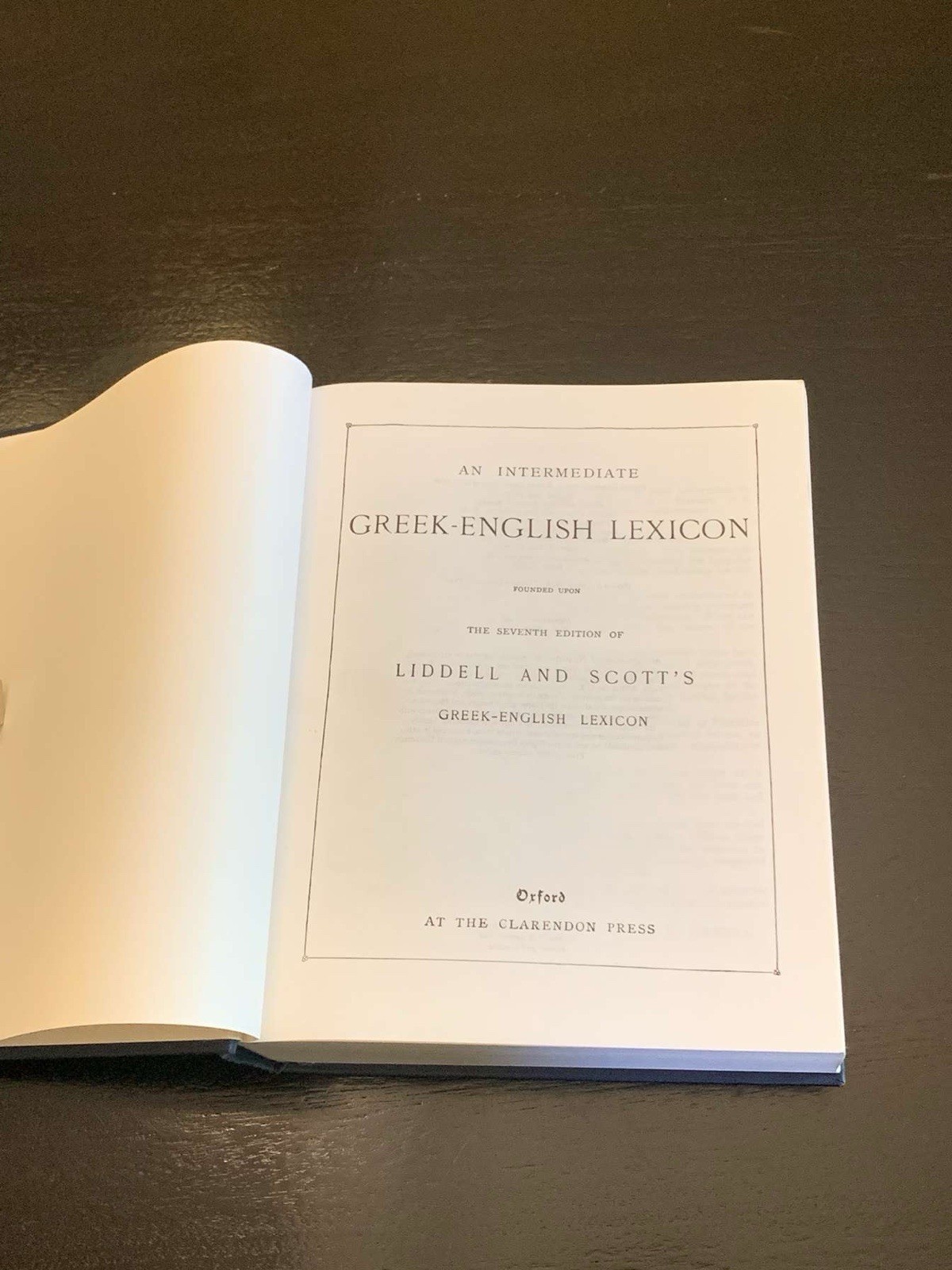 A Greek-English Lexicon by R. Scott, H. G. Liddell Roderick McKenzie Oxford 1996