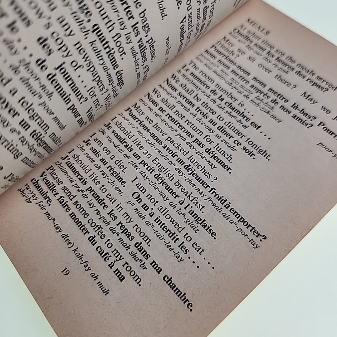 Harpers French Phrasebook 1979 Paperback Book