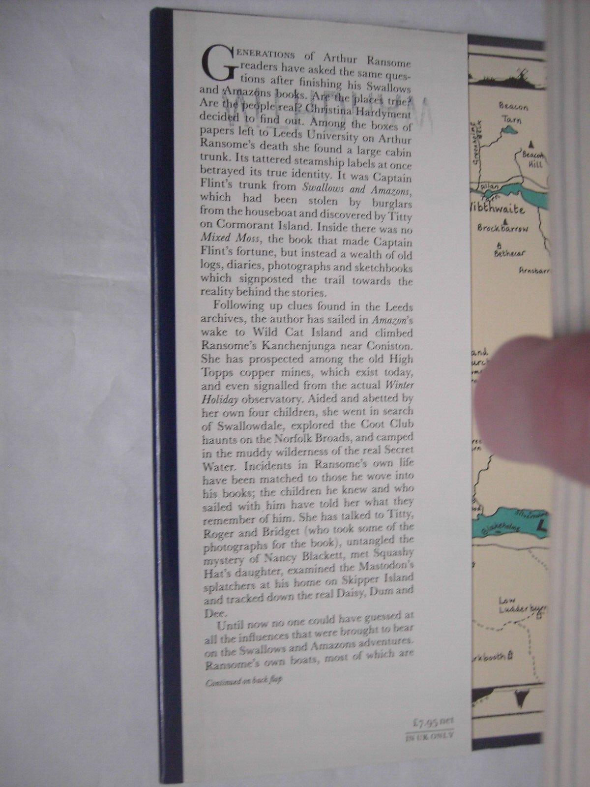 Arthur Ransome and Captain Flint’s Trunk, Christina Hardyment. UNREAD COPY.