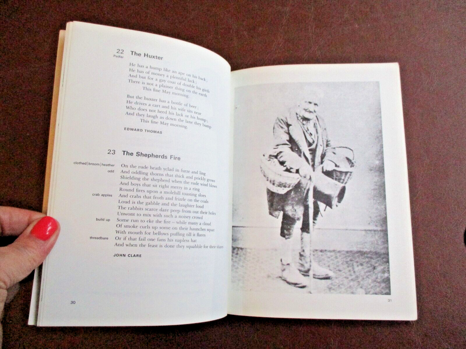 Voices: Book 1 An Anthology of Poetry and Prose Summerfield Geoffrey Paperback