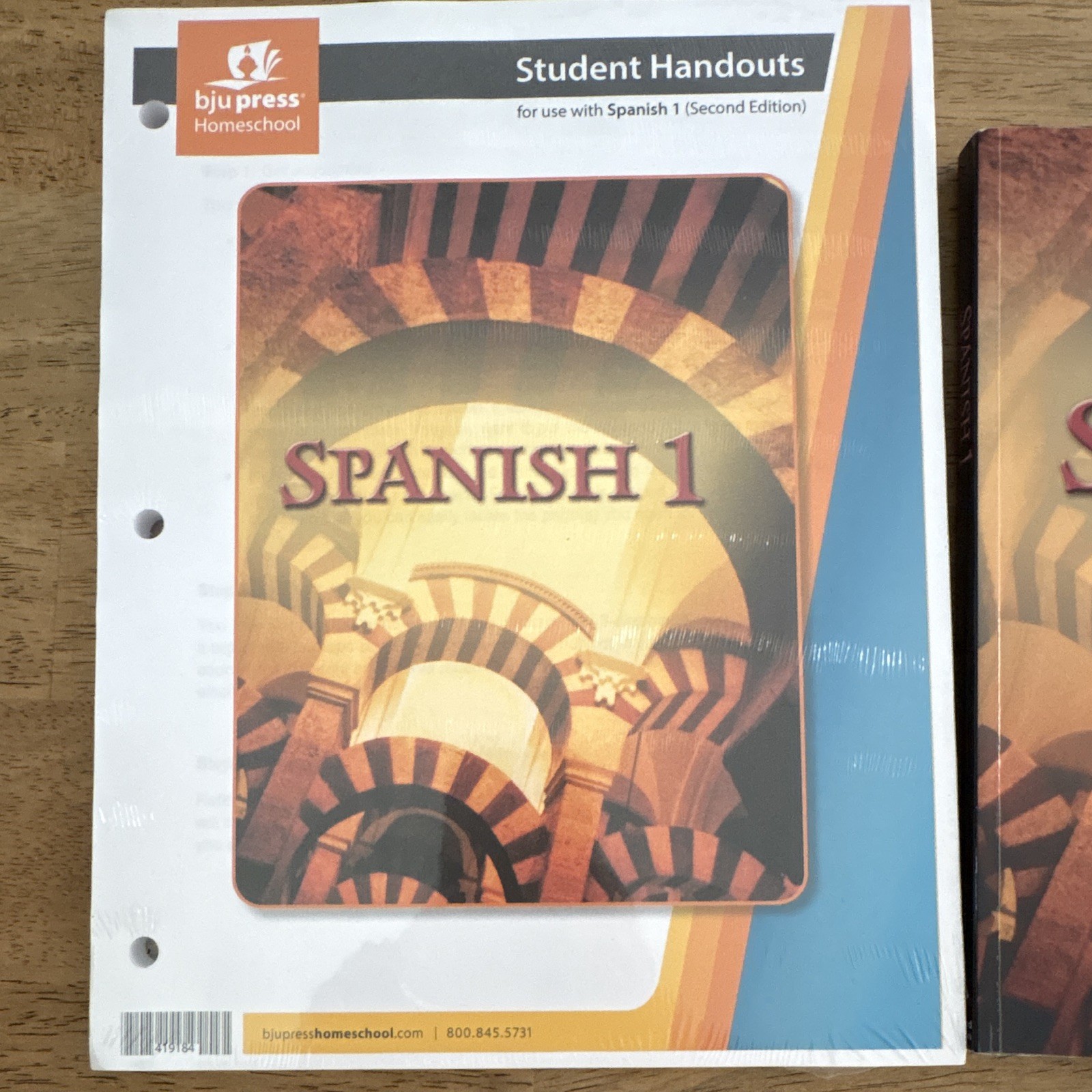 BJU Press Homeschool Spanish 1 Book & Student Handouts 2nd Ed