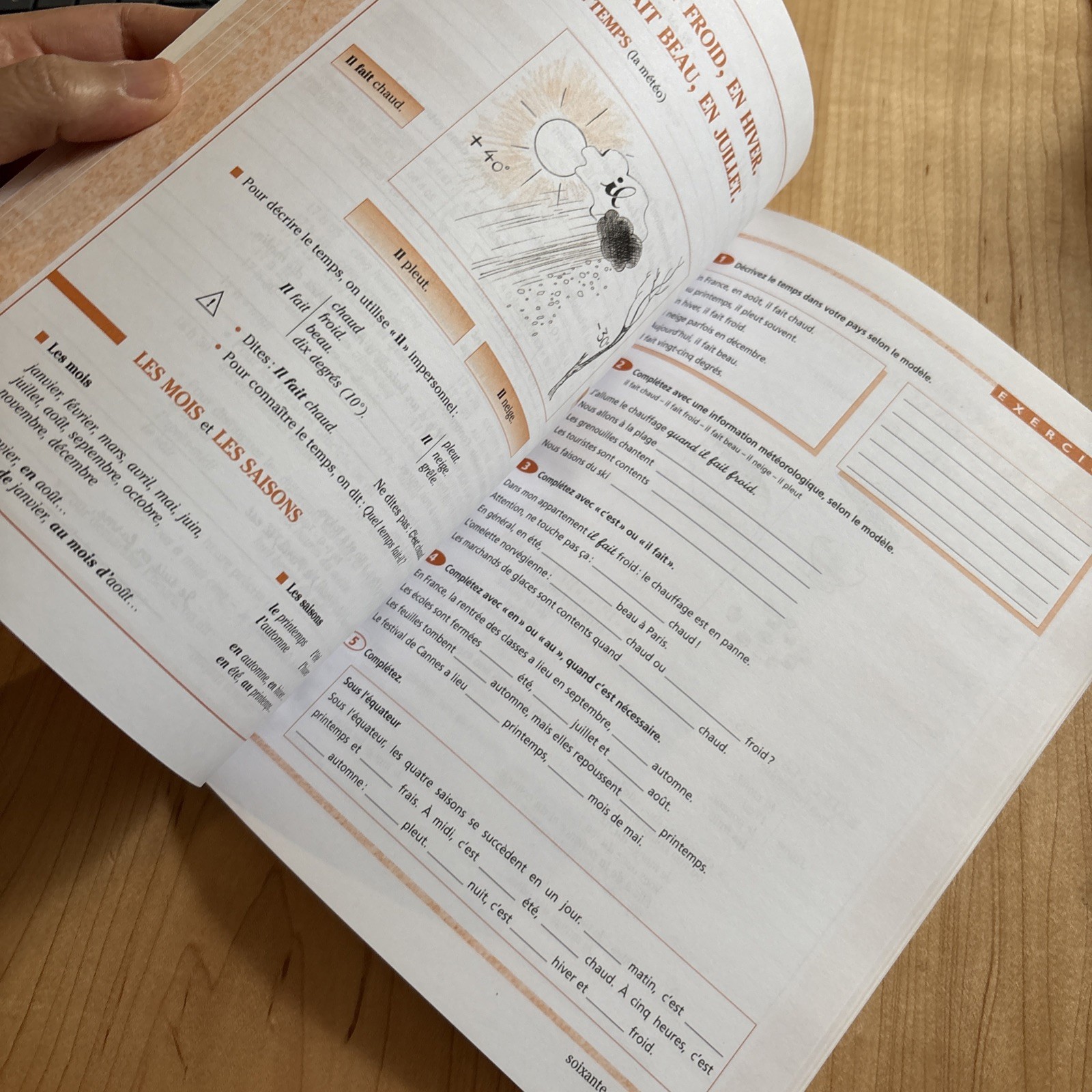 Grammaire Progressive Du Français – Maïa Gregoire, 400 Exercices Niveau Debutant