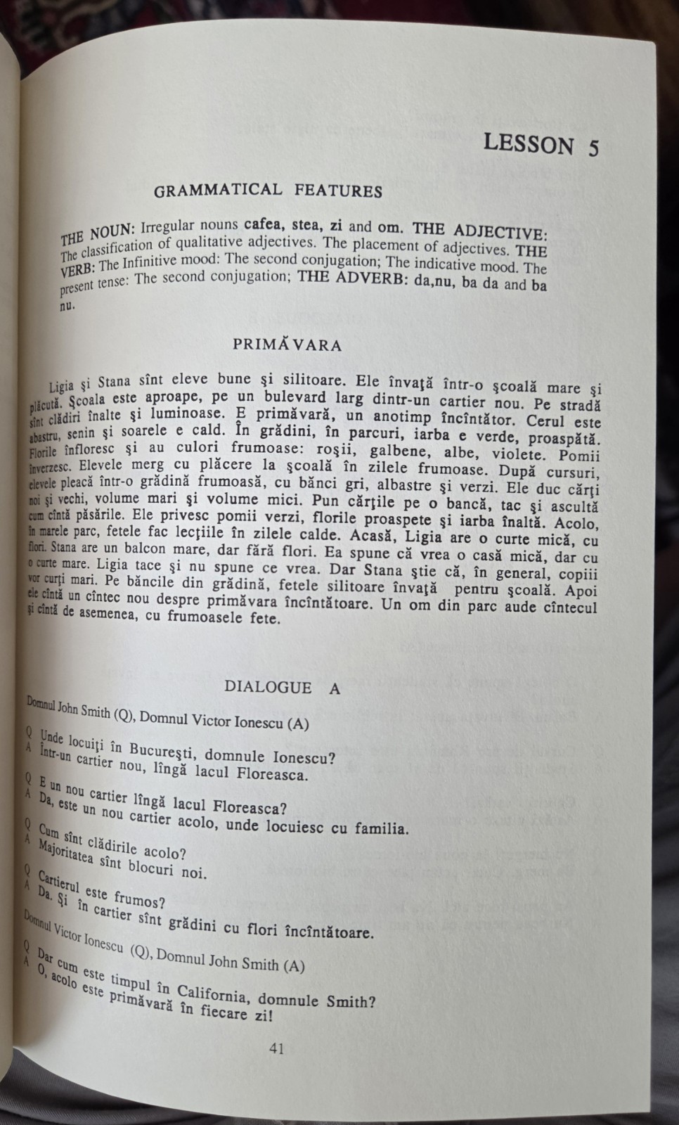 Romanian Textbook by Alexandra Roceric Eastern European Language Study