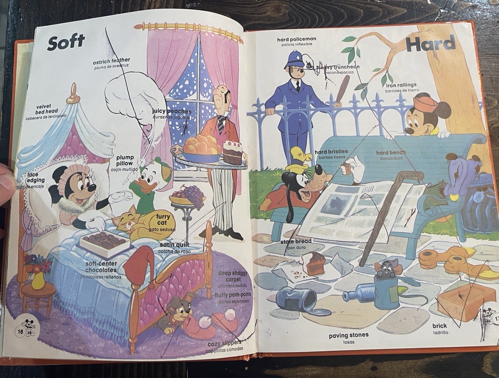 Disney Learn English Books for Spanish Speakers – Bilingual Storybooks Lot of 5