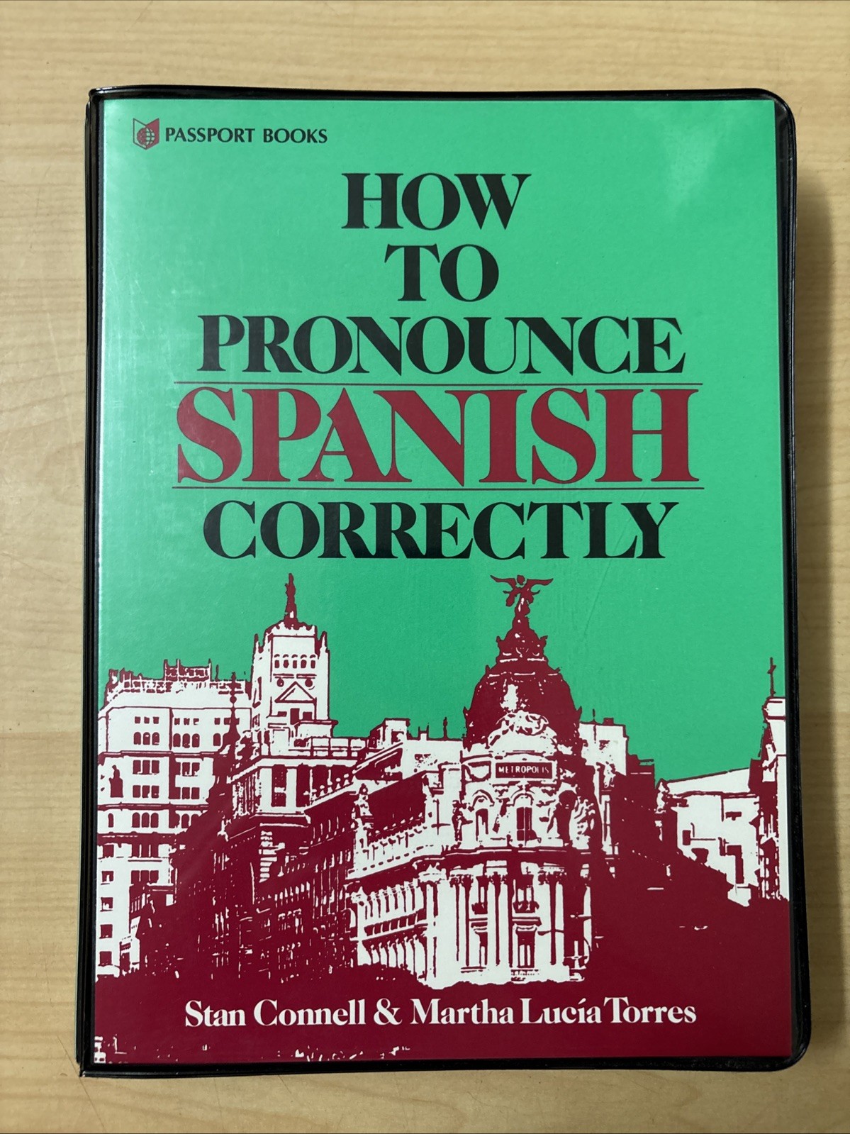 How to Pronounce Spanish Correctly Book + Cassette Tape Set Passport Books VG
