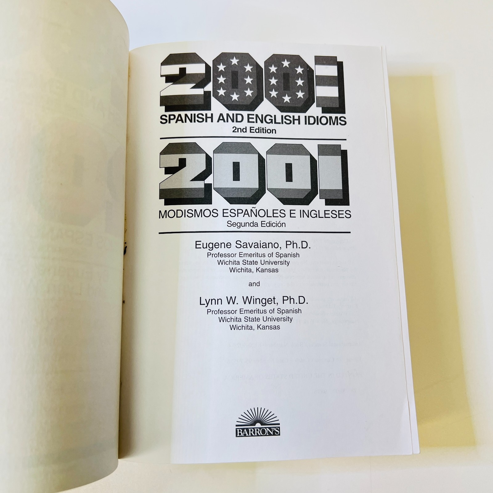 2001 Spanish and English Idioms by Savaiano, Eugene; Winget, Lynn W.