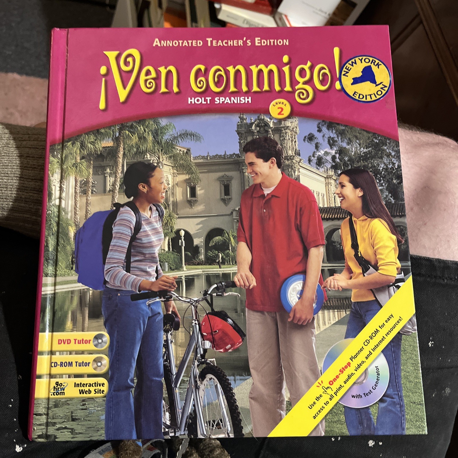 Ven Conmigo! Level 2 : New York Edition Rinehart and Winston Staf