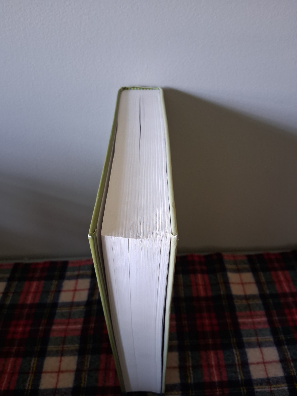 Russian-English Dictionary of Idioms, Revised Edition by Sophia Lubensky