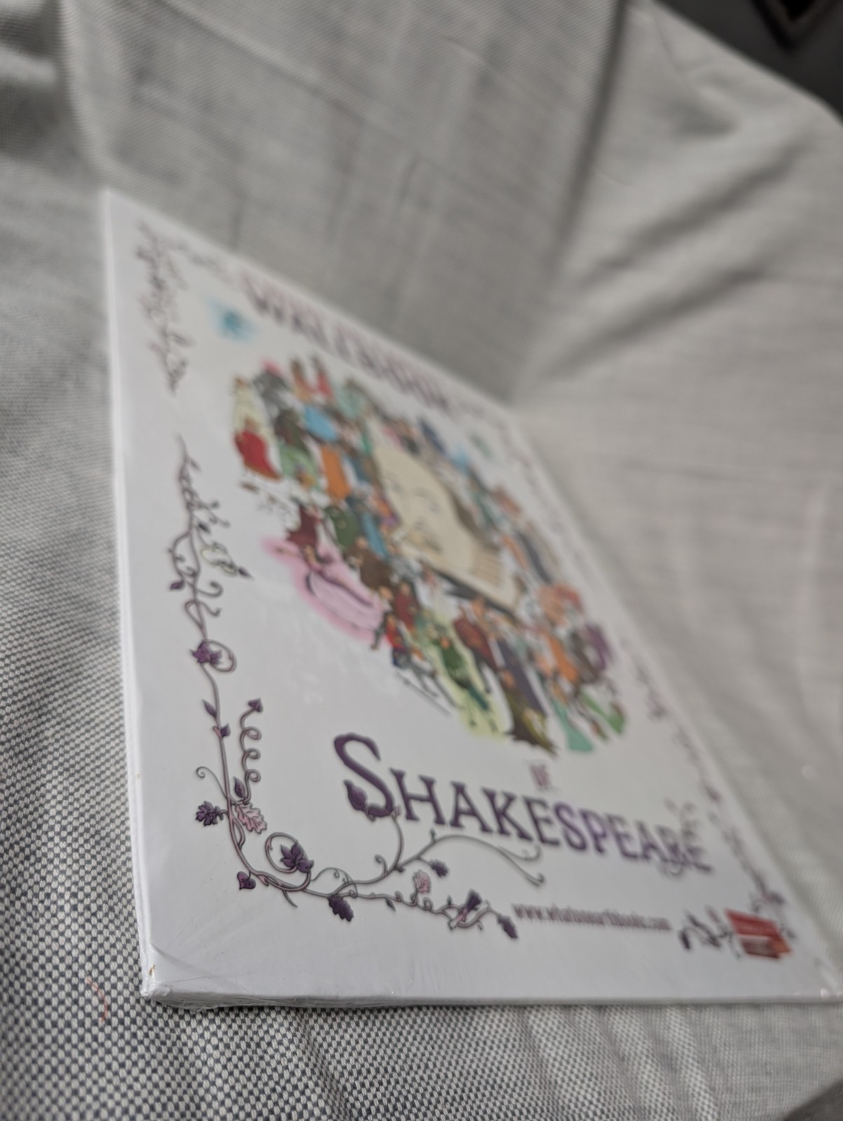 The What on Earth? Wallbook of Shakespeare: A T… by Christopher Lloyd Hardback
