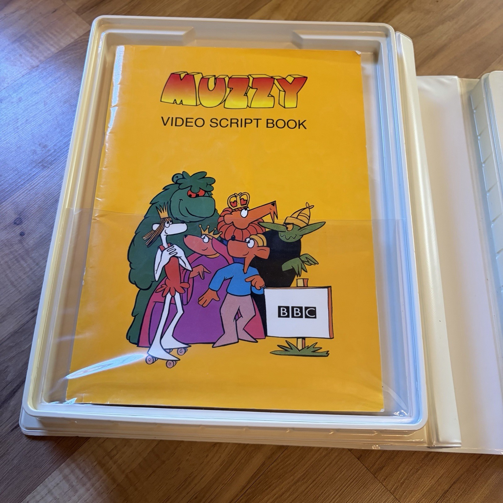 Muzzy, The BBC Spanish Language Course for Children 4 VHS, 2 Cassettes 90’s
