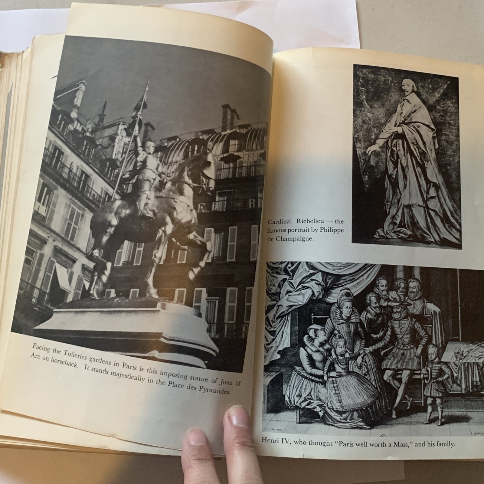 Vintage 1958 Parlez-Vous Francais Learn French Illustrator Theodore Huebener HC