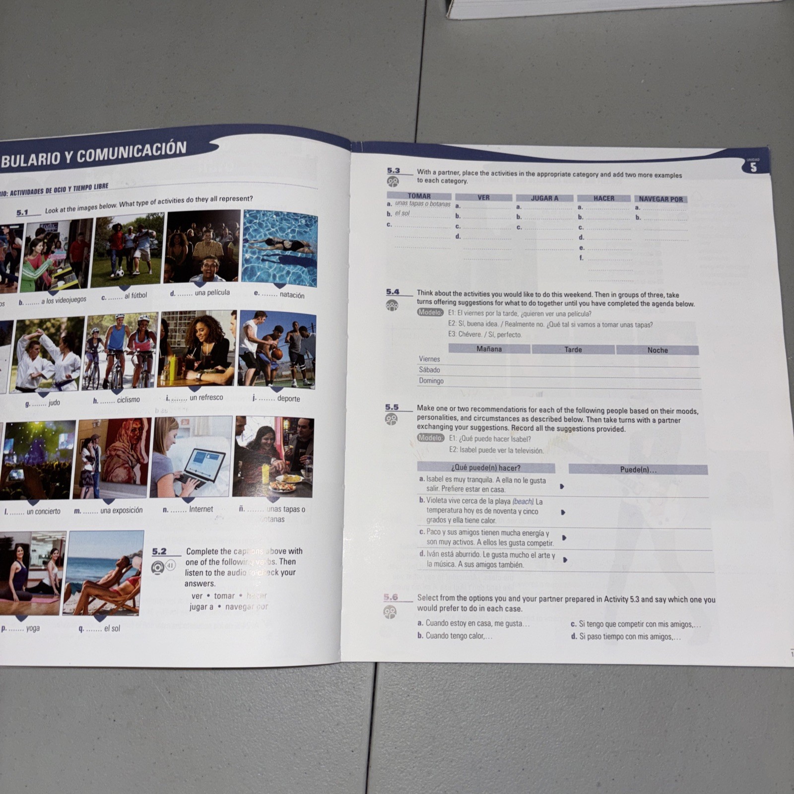 Entornos Student Workbooks (Two) Units 0-4 & Units 5-9 Also Included Mannahatta