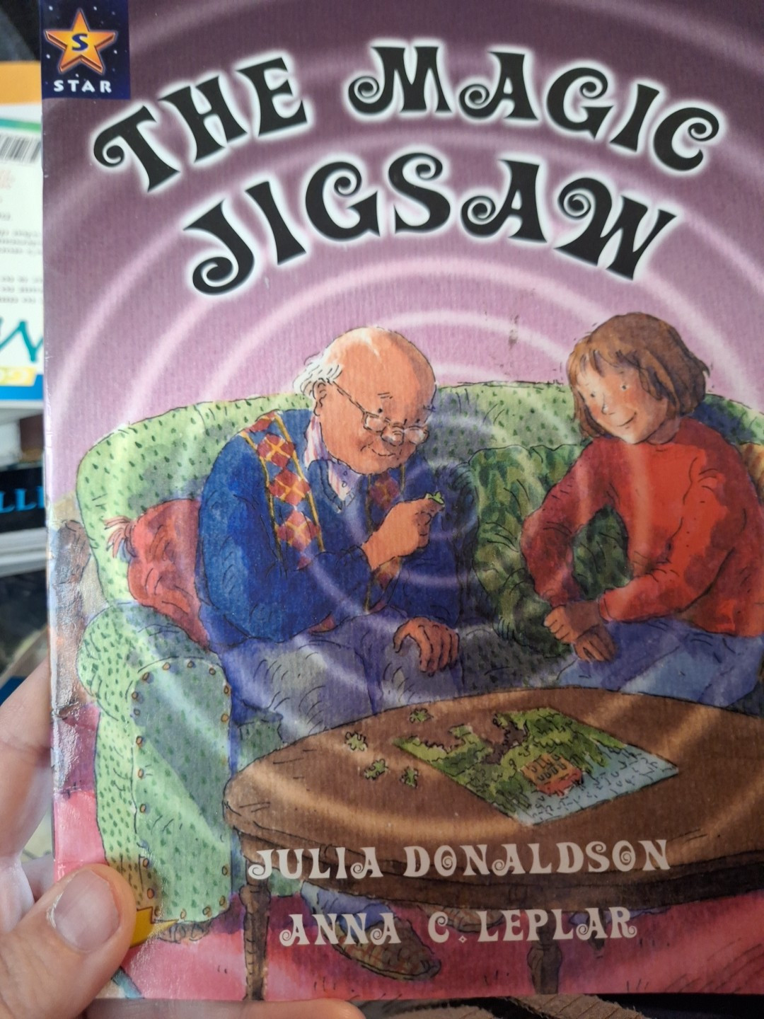 Rigby Star Guided 2 Gold Level: The Magic Jigsaw Pupil Book (single) by Julia…