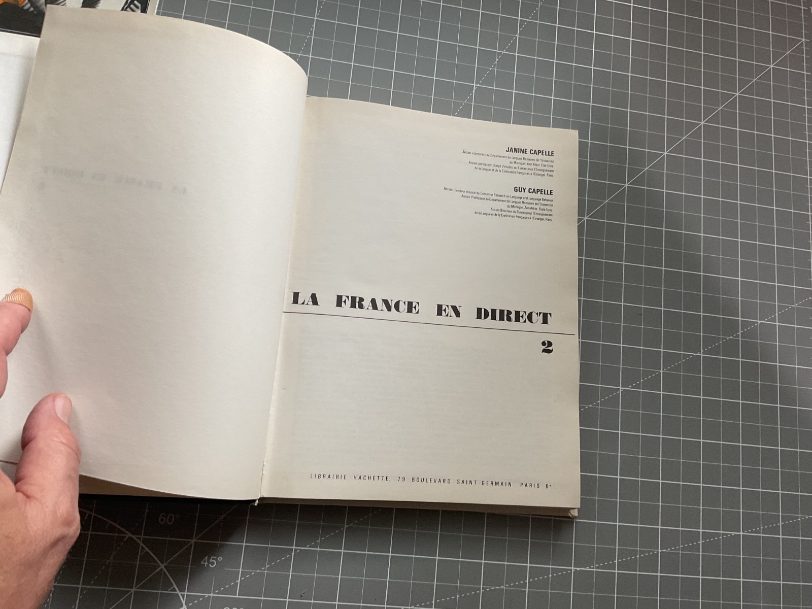 Vintage La France En Direct 1 & 2 1982 Hachette French Language textbooks