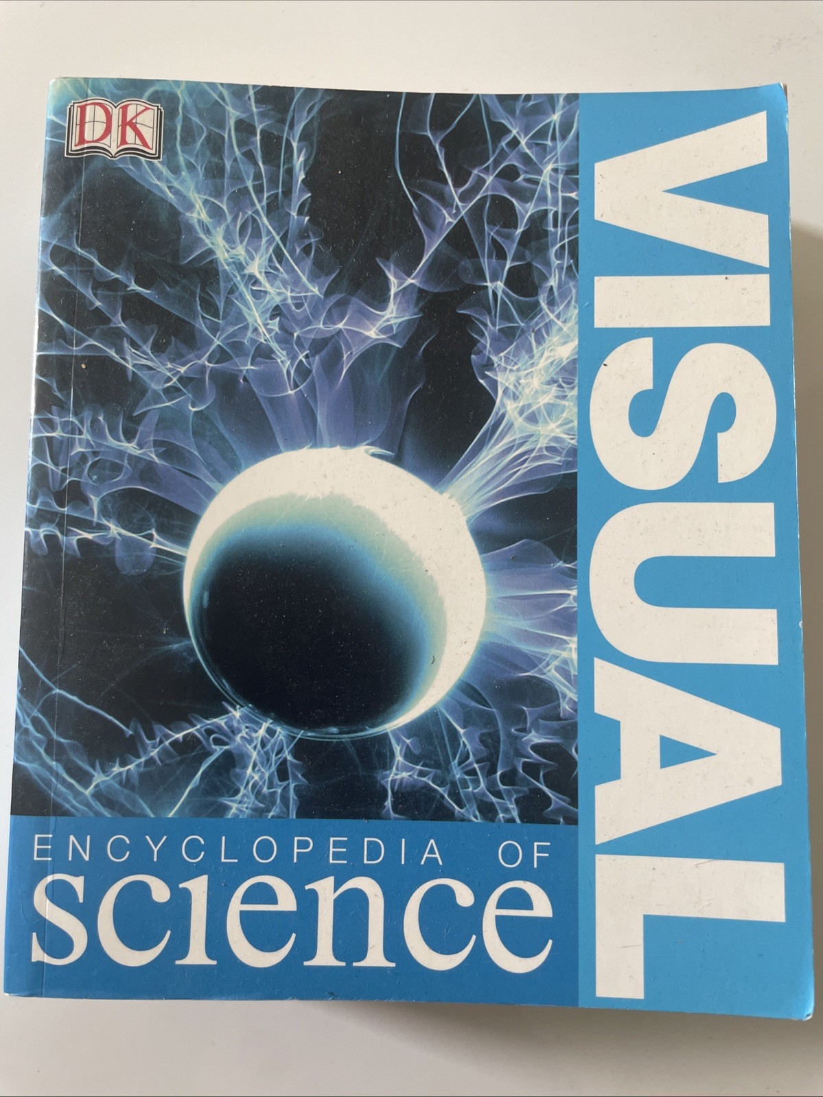 Visual Encyclopedia of Science, DK Publishing