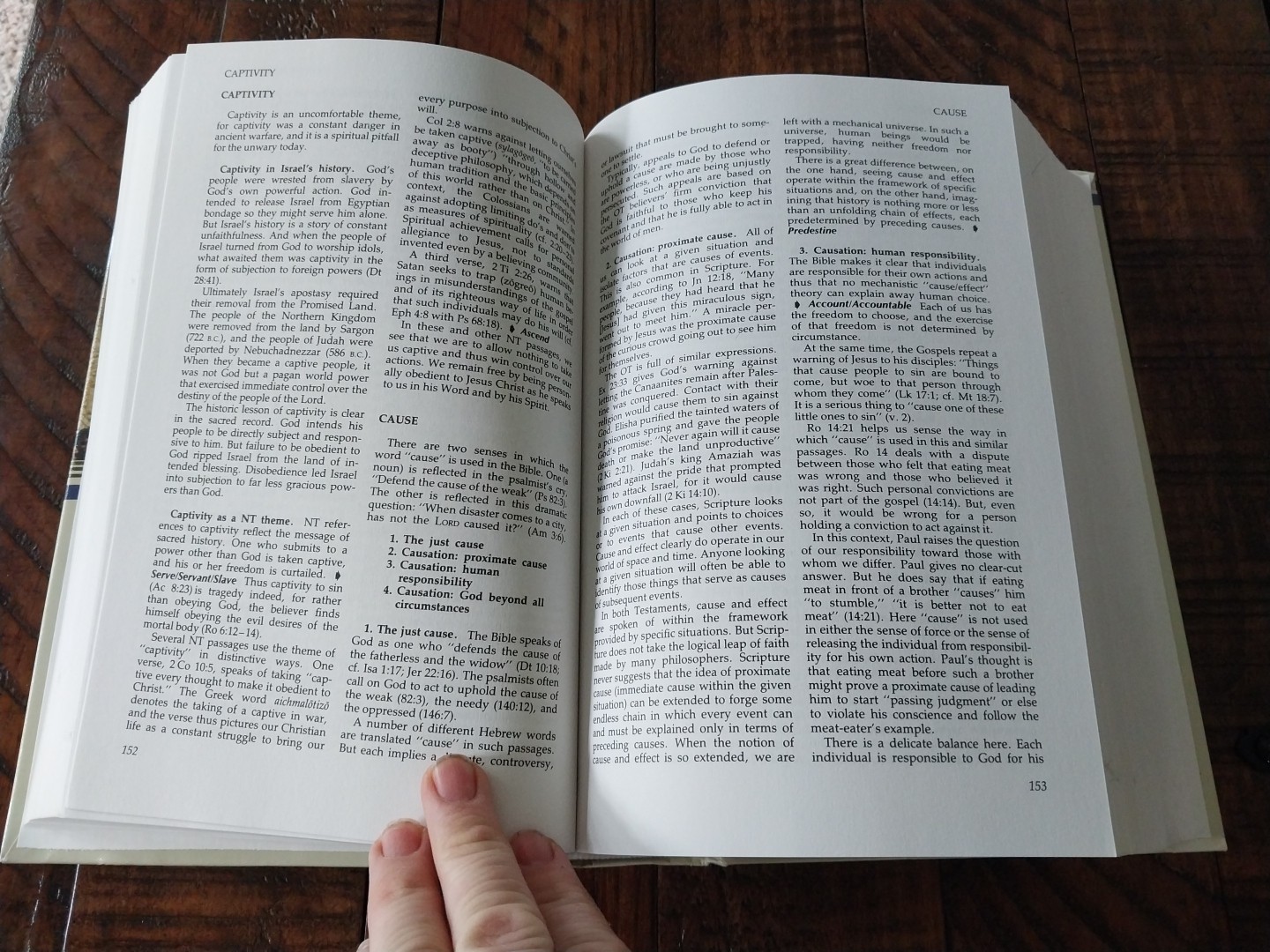 Zondervan’s Understand the Bible Reference Ser.: New International Encyclopedia