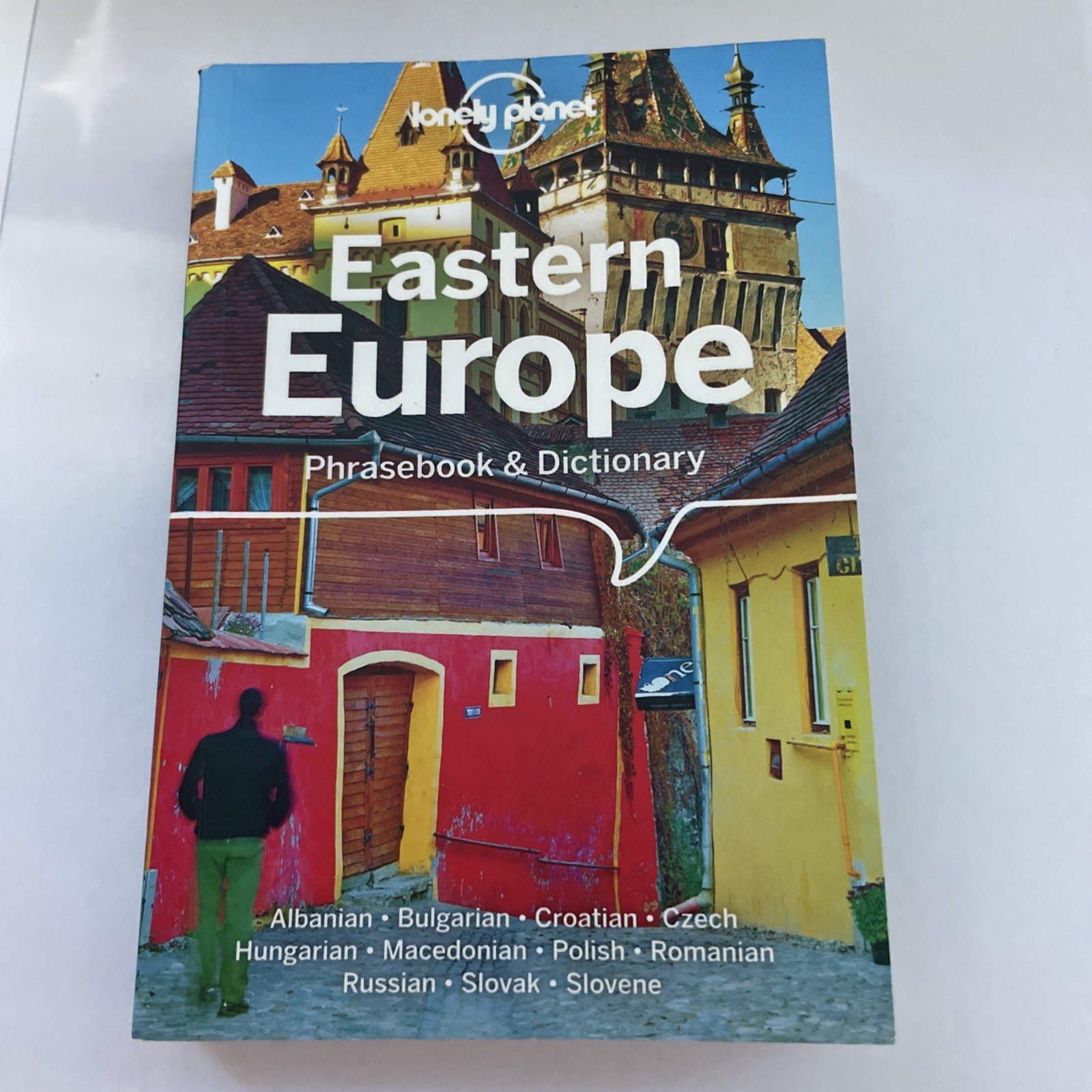 Eastern Europe Phrasebook & Dictionary -Lonely Planet paperback, 2019 FAST POST