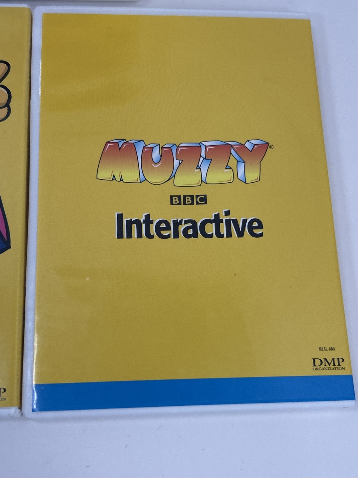 BBC MUZZY Early Level 1 Multilingual Language DVD/CD/CD-Rom Booklet Set