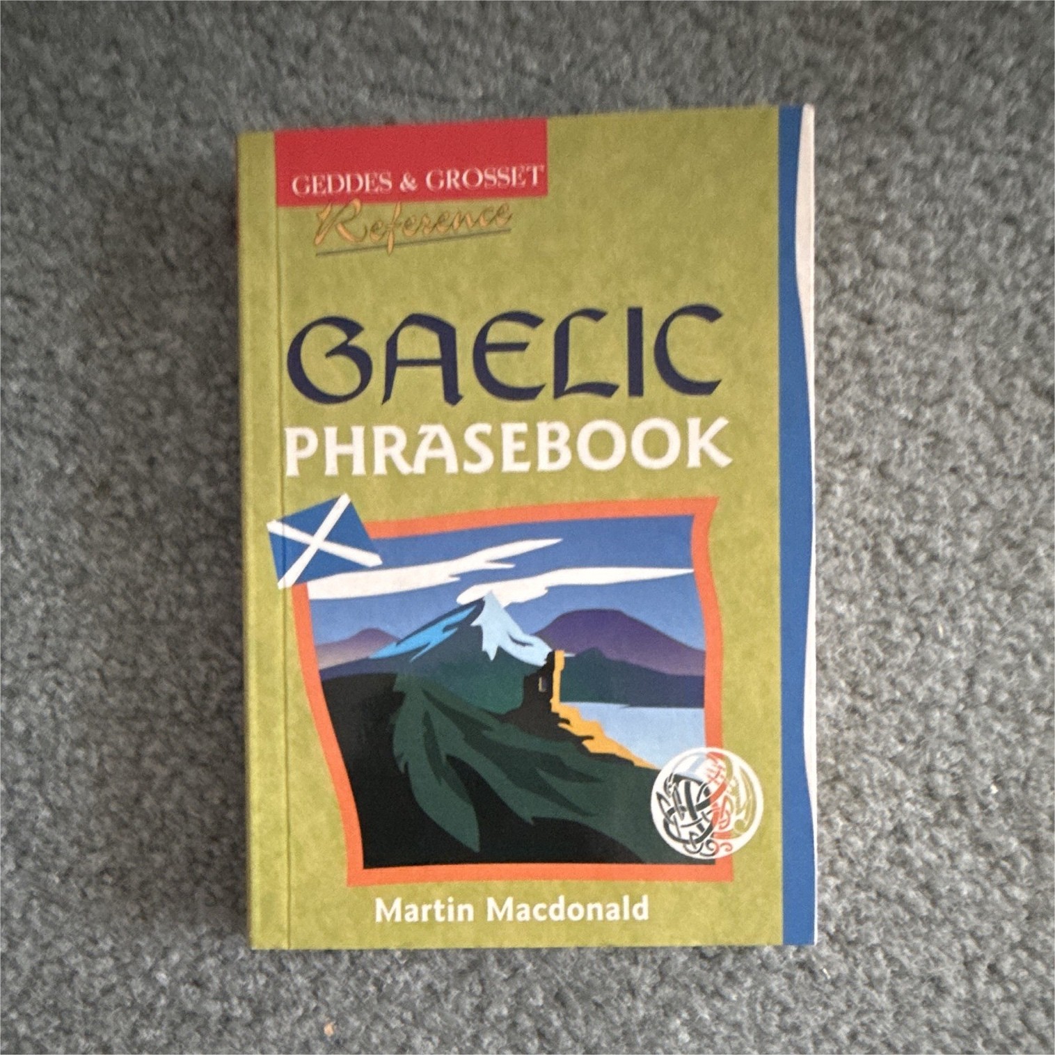 Geddes & Grosset Gaelic Phrasebook Martin Macdonald Paperback