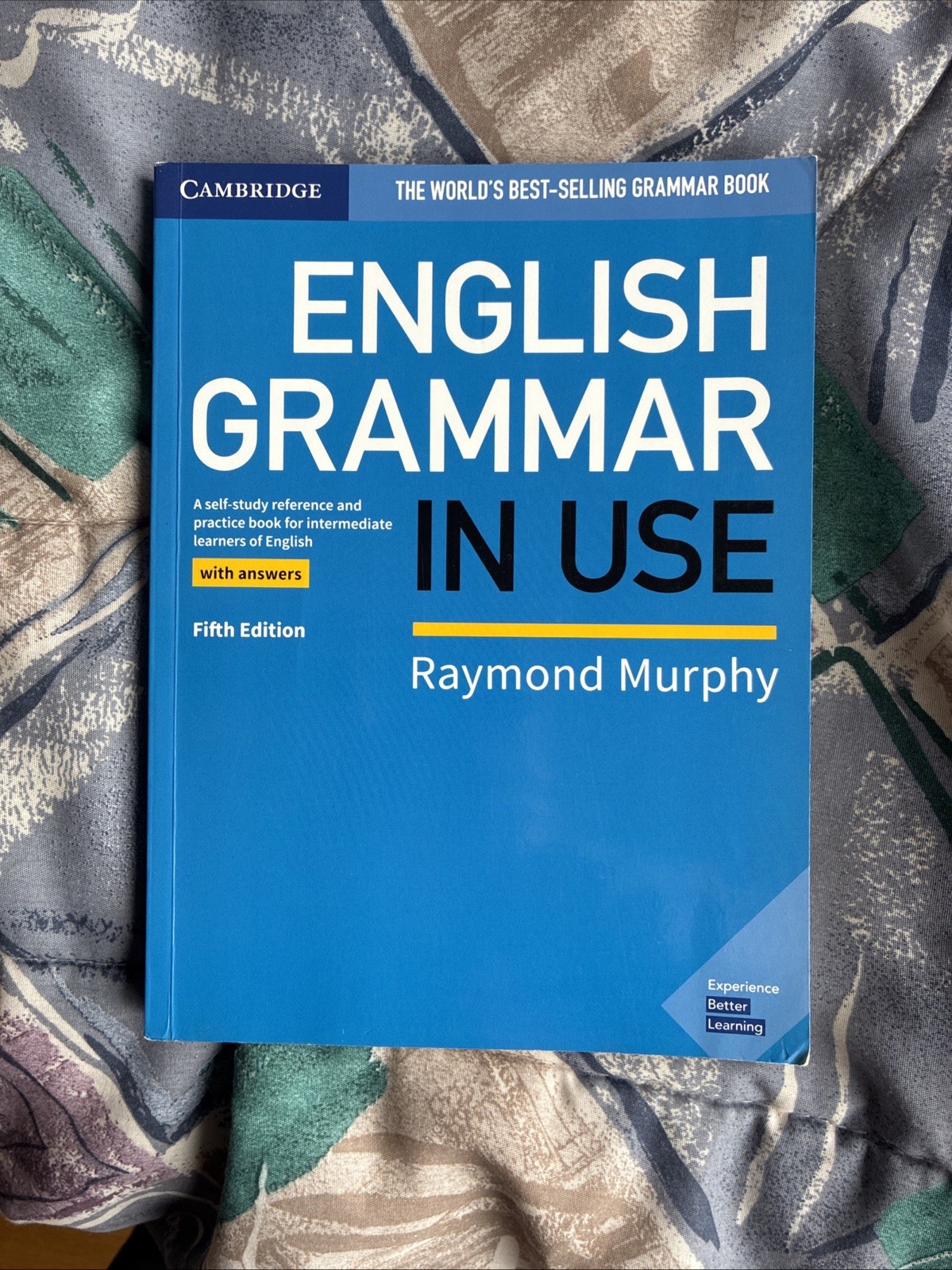 English Grammar in Use Book with Answers: A Self-Study Reference and Practice