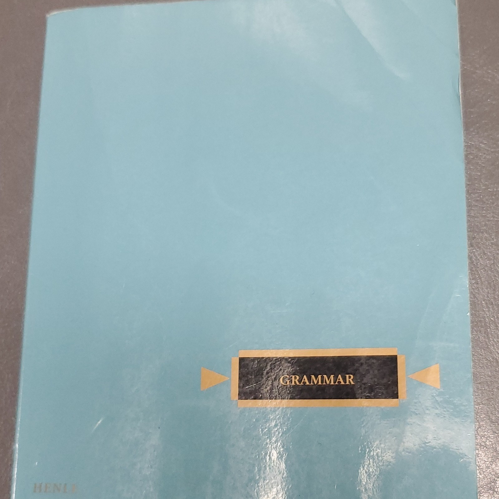 Loyola Press Latin Grammar (Henle Latin Series) Robert J. Henle PB 2006