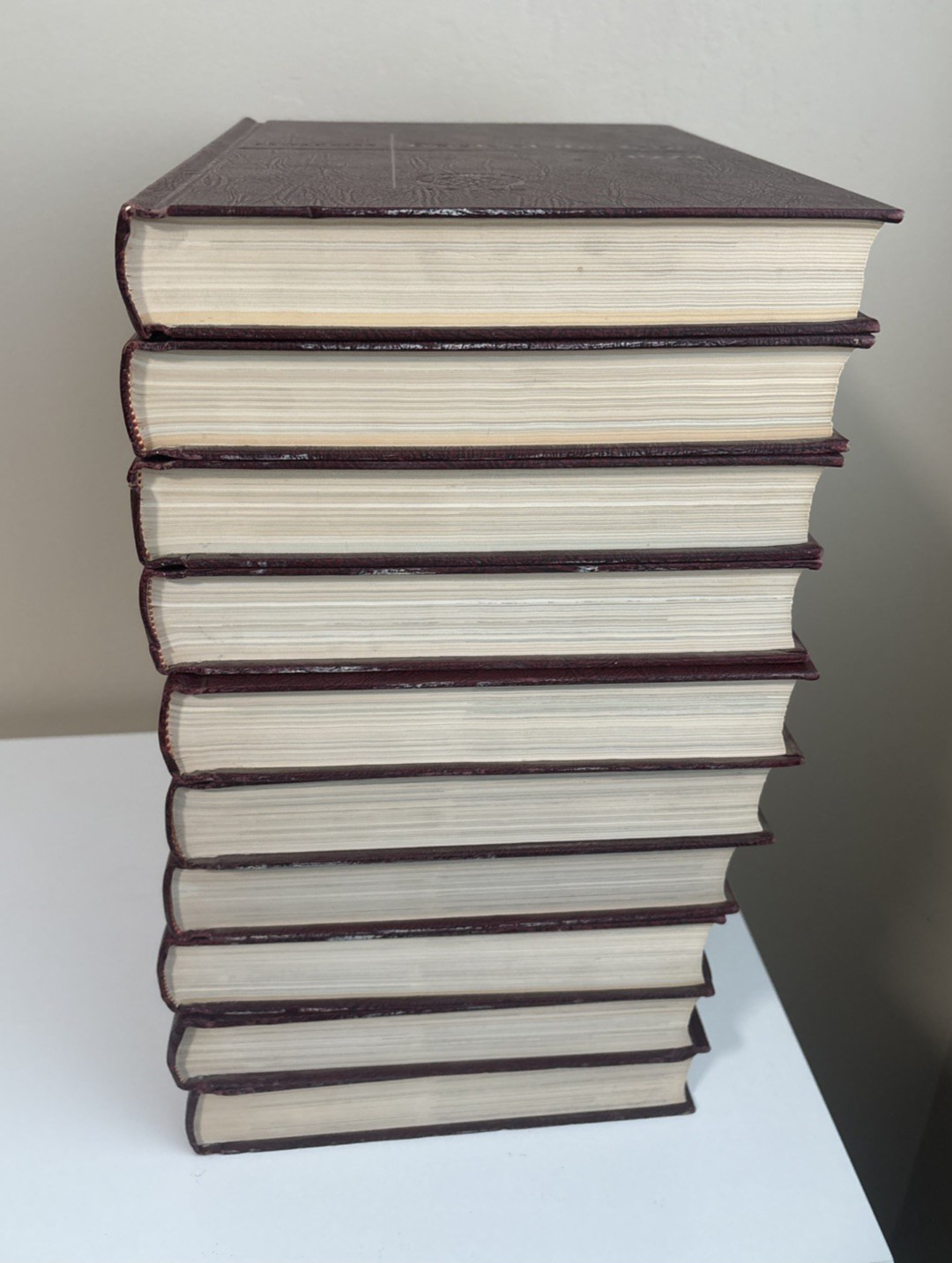 Britannica Book Of The Year 1965-1974 Events From Hardback Leather Set Of 10