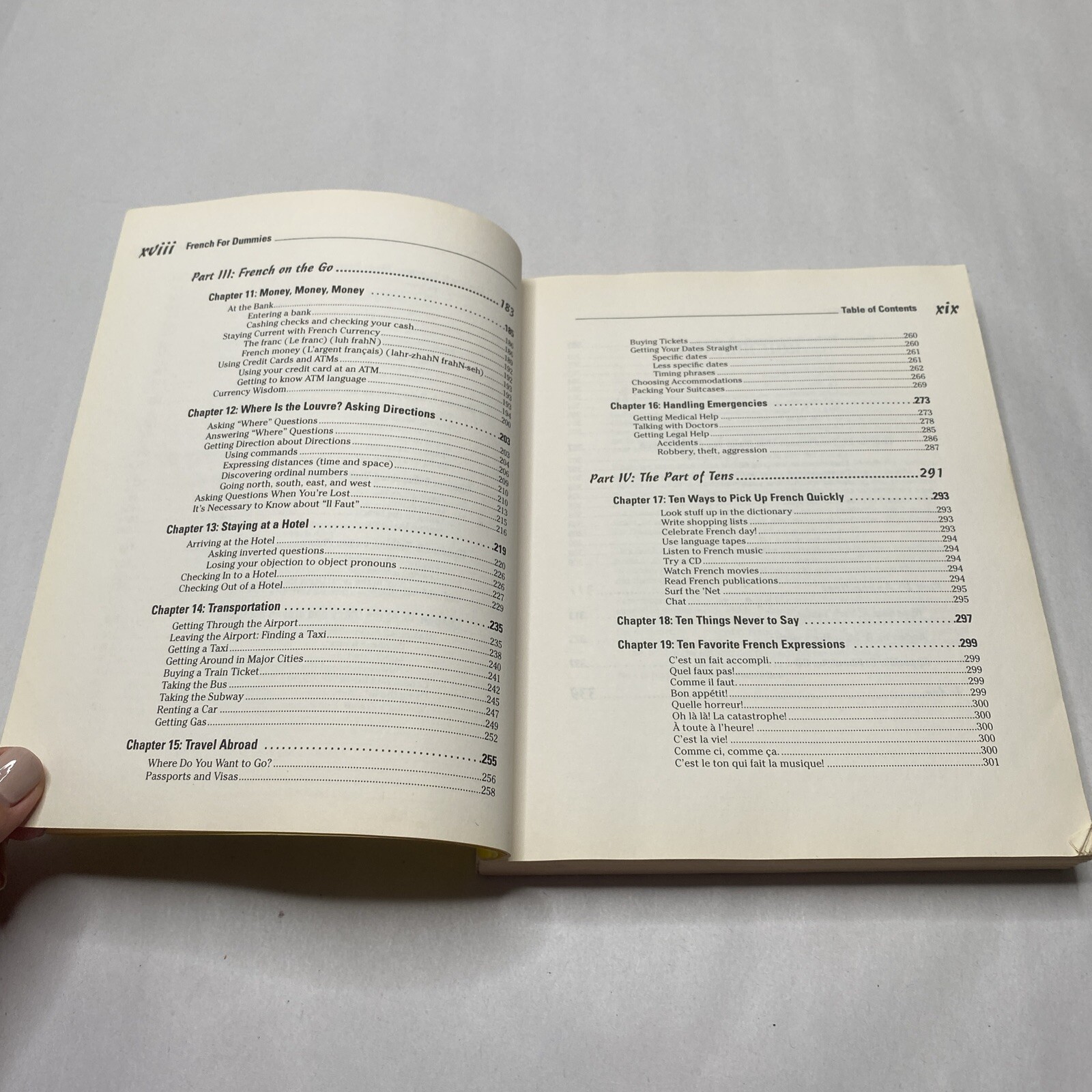 French for Dummies by Michelle M. Williams, Dodi-Katrin Schmidt and Dominique…