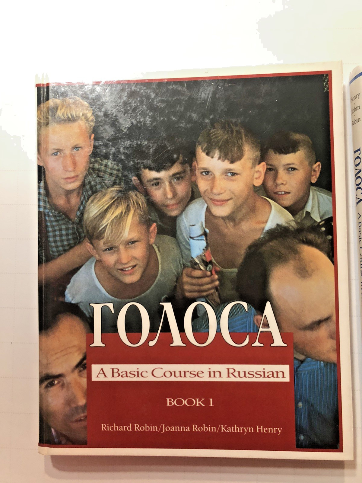 ГОЛОСА: A Basic Course in Russian Volumes 1 & 2 1st Edition 1994 Fine Condition